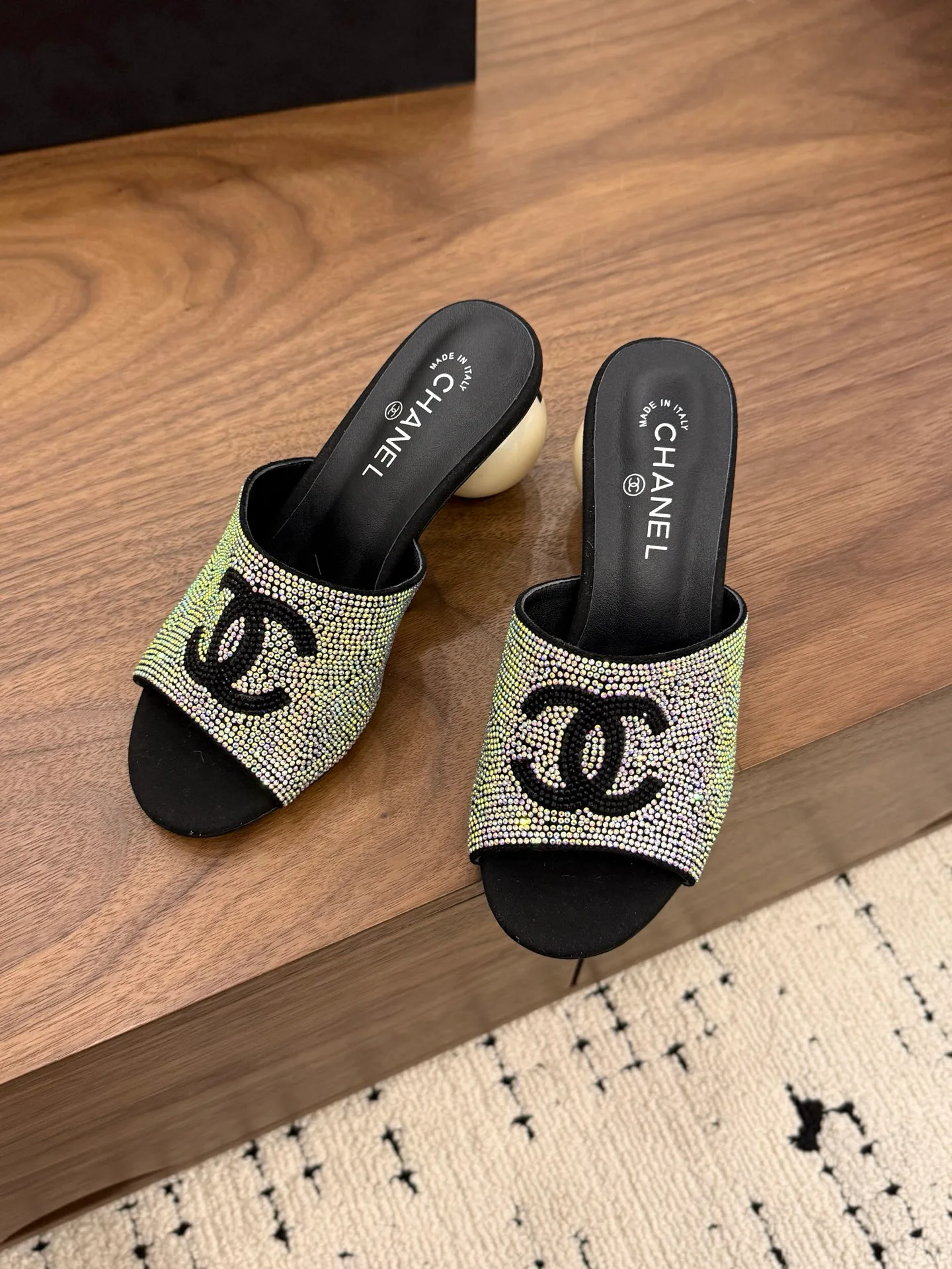 Туфли Женские Chanel 13224739