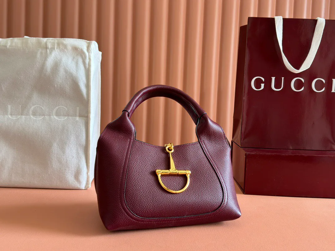 Классические Сумки Женские Gucci 11668976