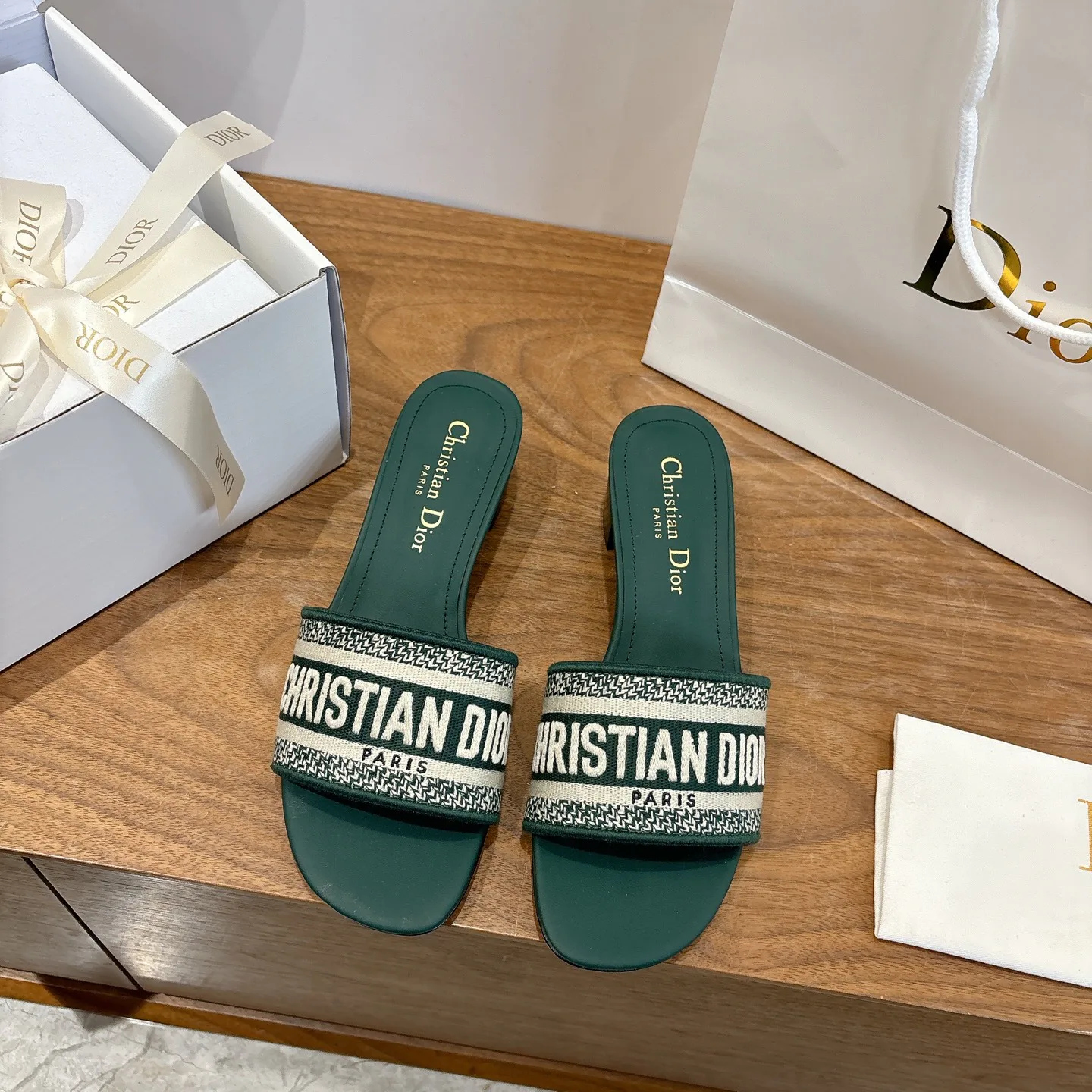 Босоножки Женские Christian Dior 1137315