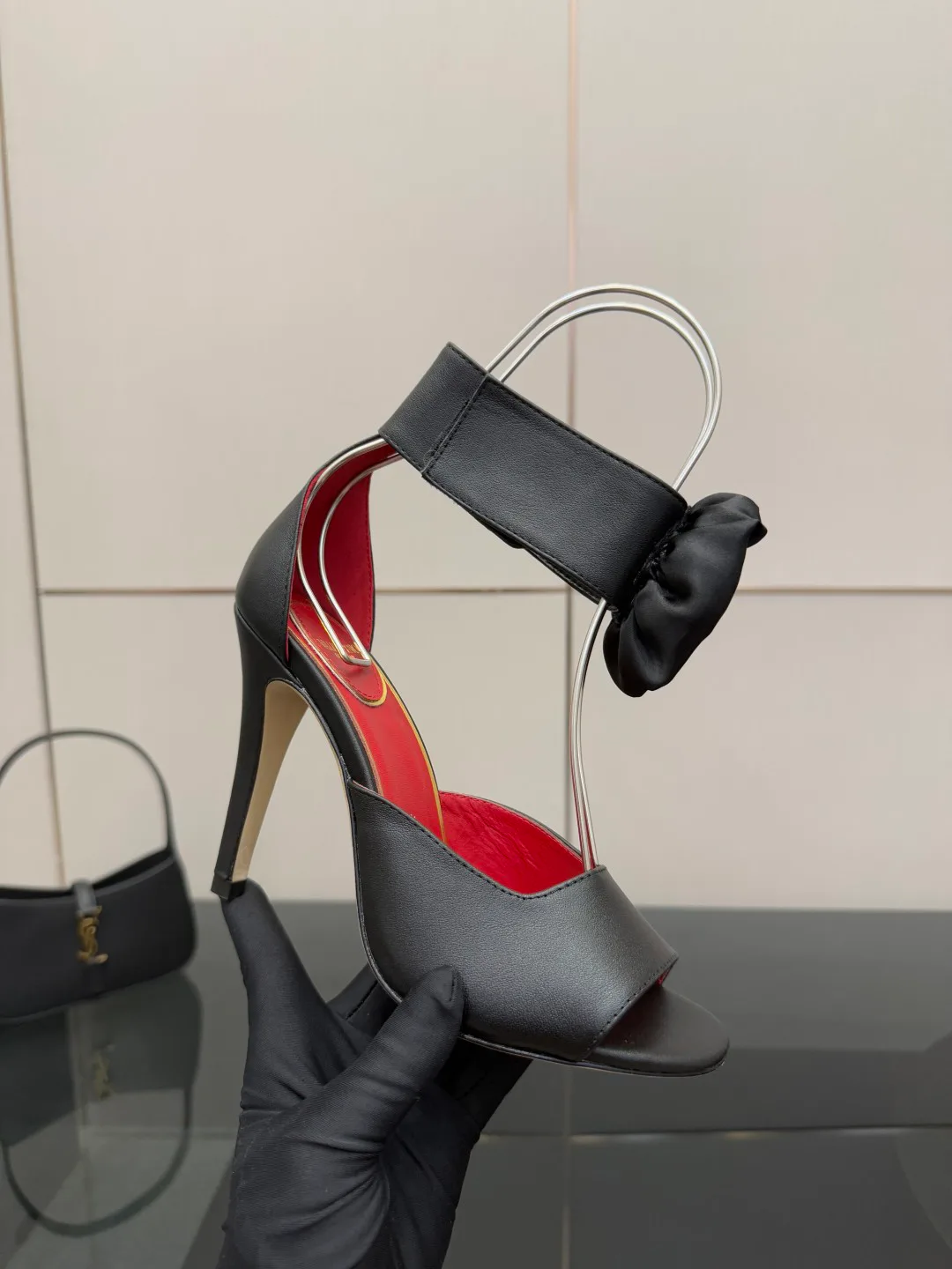 Босоножки Женские Valentino 147105