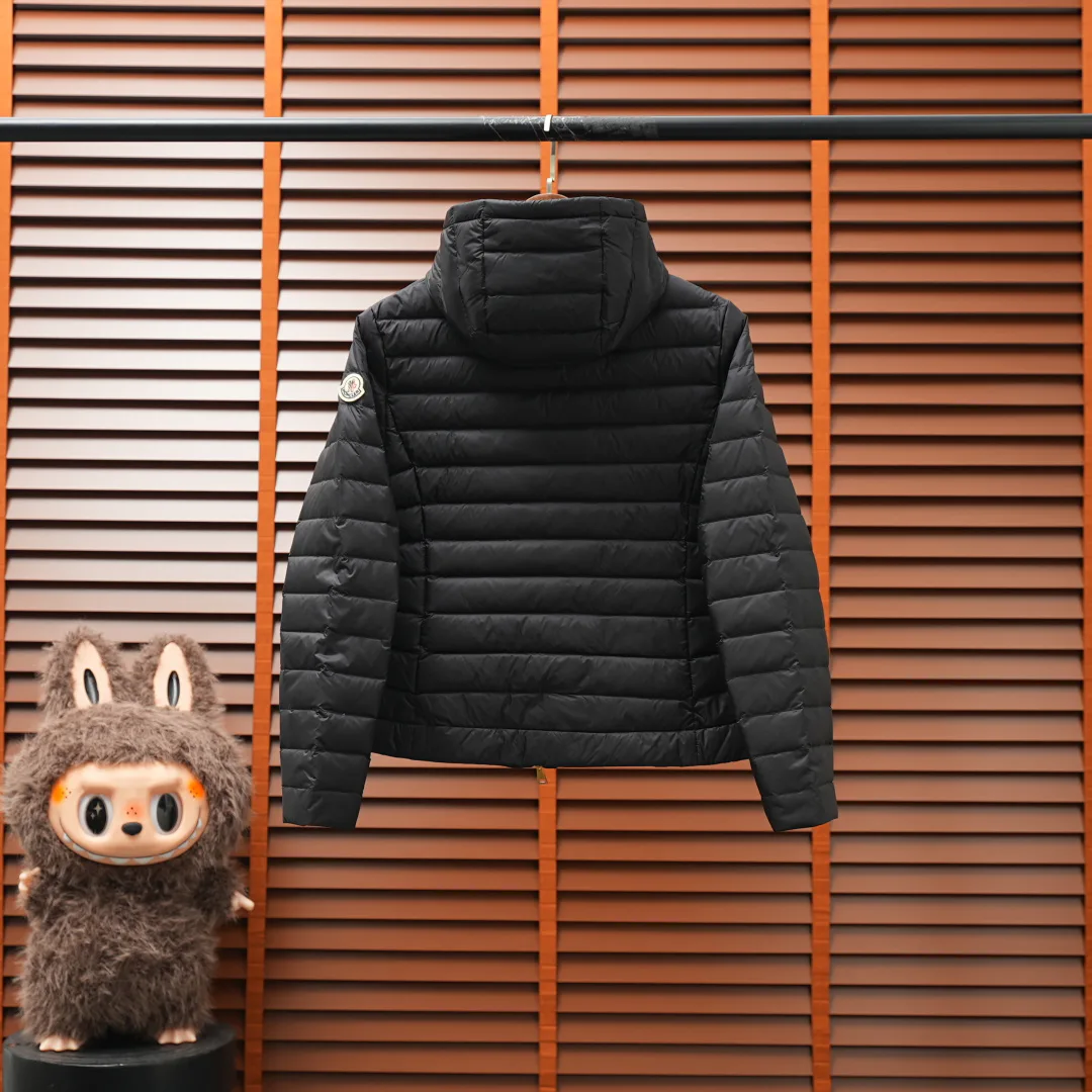 Куртки И Пуховики Женские Moncler 18883074