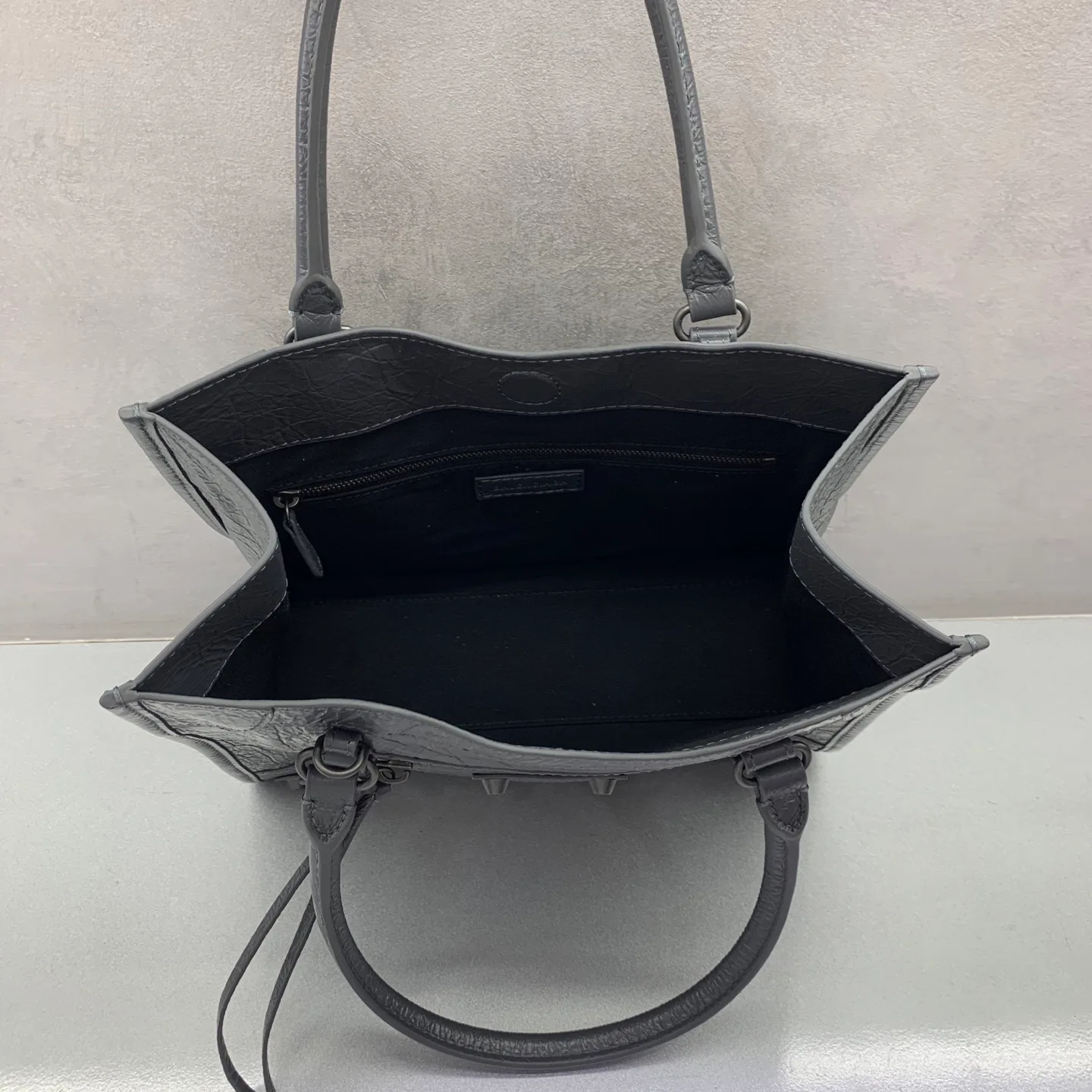Классические Сумки Женские Balenciaga 11641379