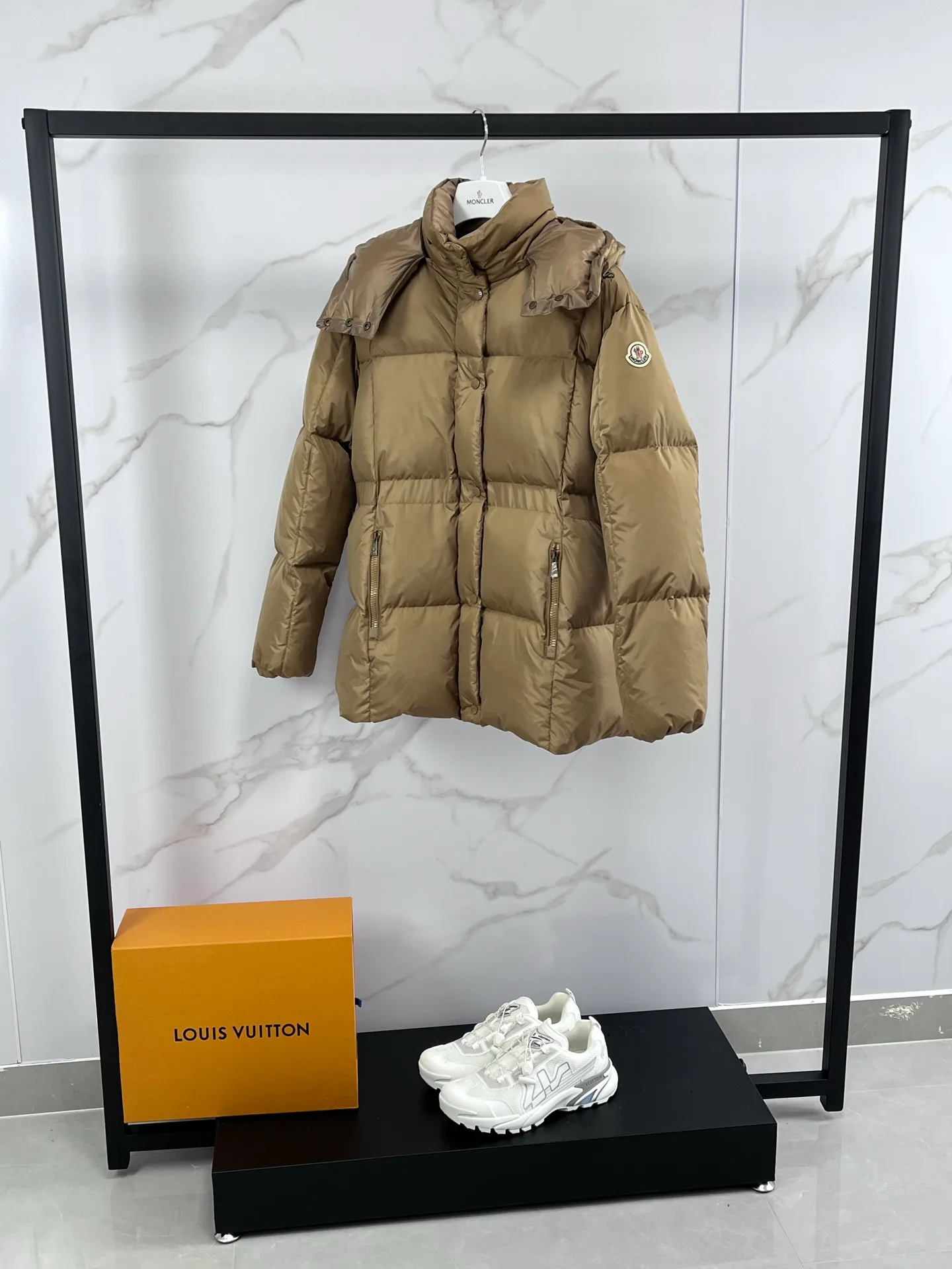 Куртки И Пуховики Женские Moncler 583266