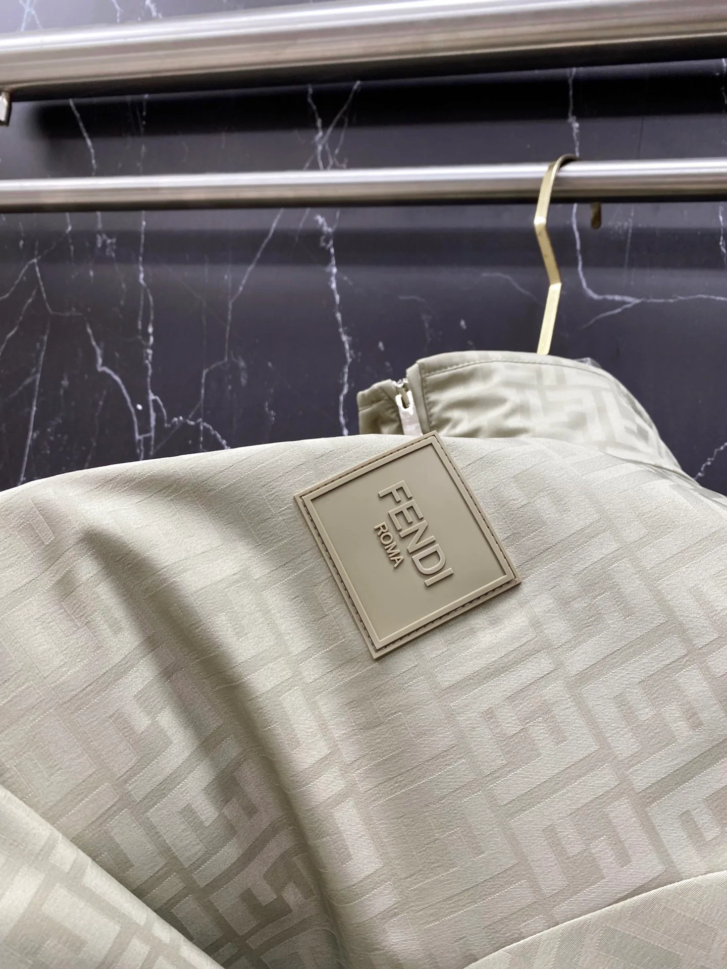 Куртки И Пуховики Мужские Fendi 9760647