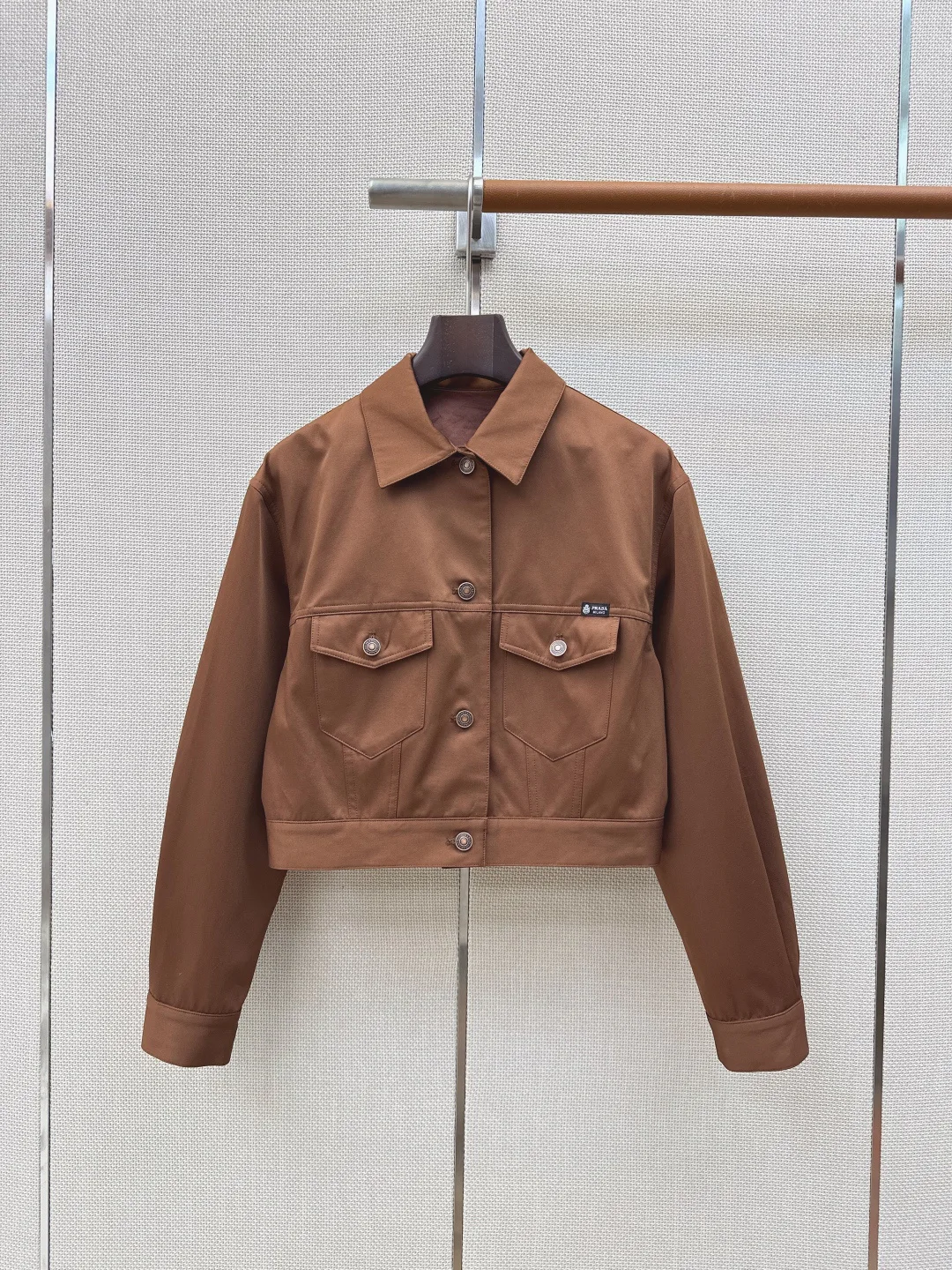 Куртки И Пуховики Женские Prada 18998644