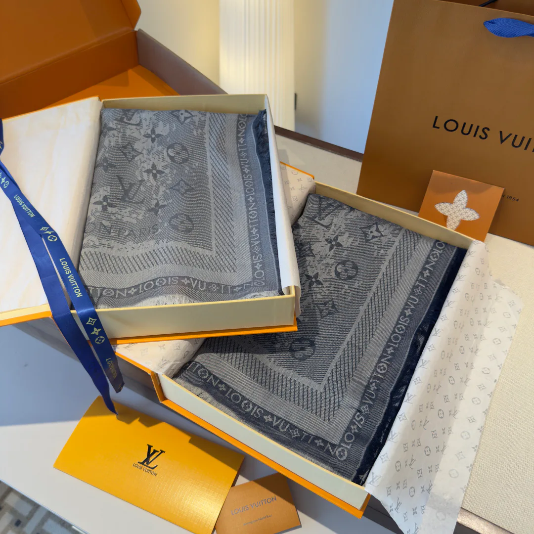 Шарфы Louis Vuitton 497630