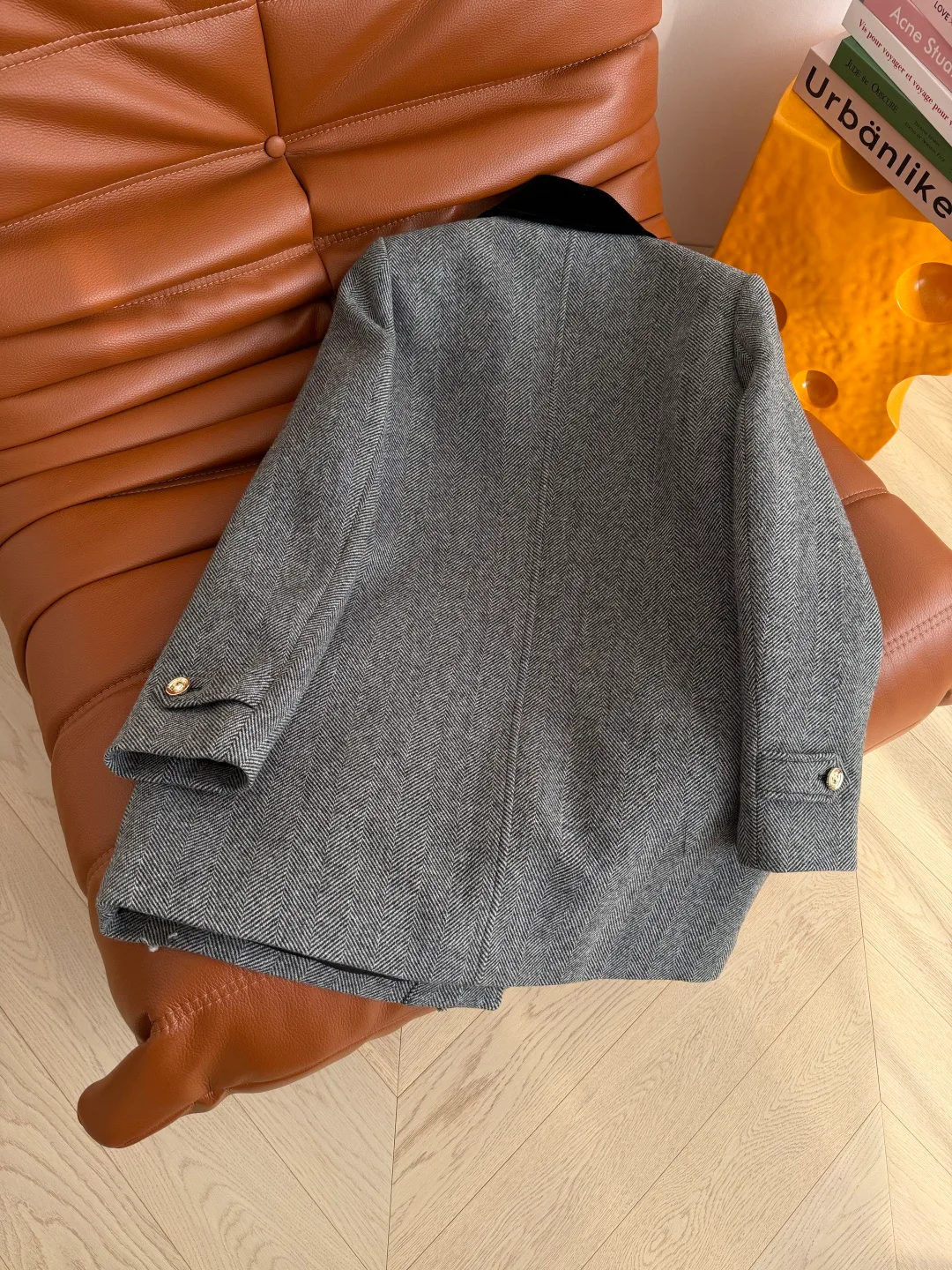 Куртки И Пуховики Женские Chanel 881461