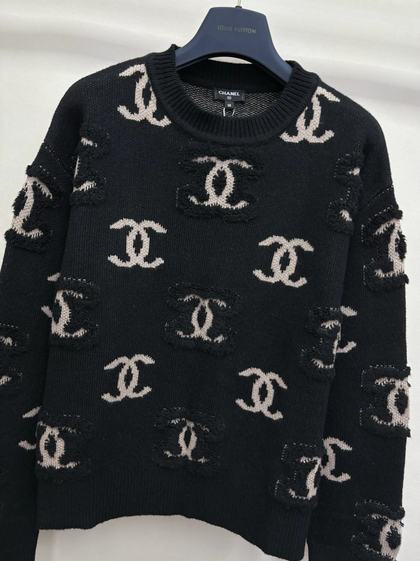 Джемперы И Свитеры Женские Chanel 17696330