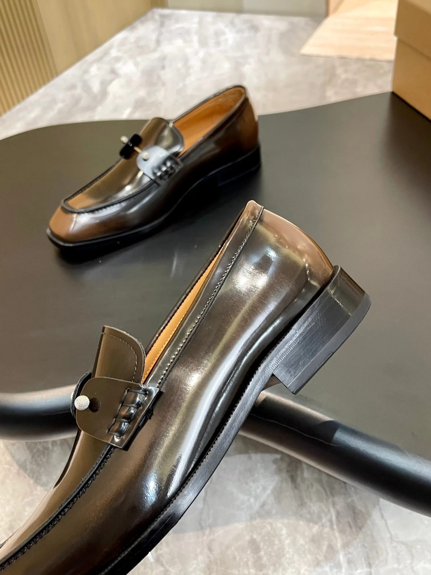 Лоферы И Туфли Мужские Christian Louboutin 18119128