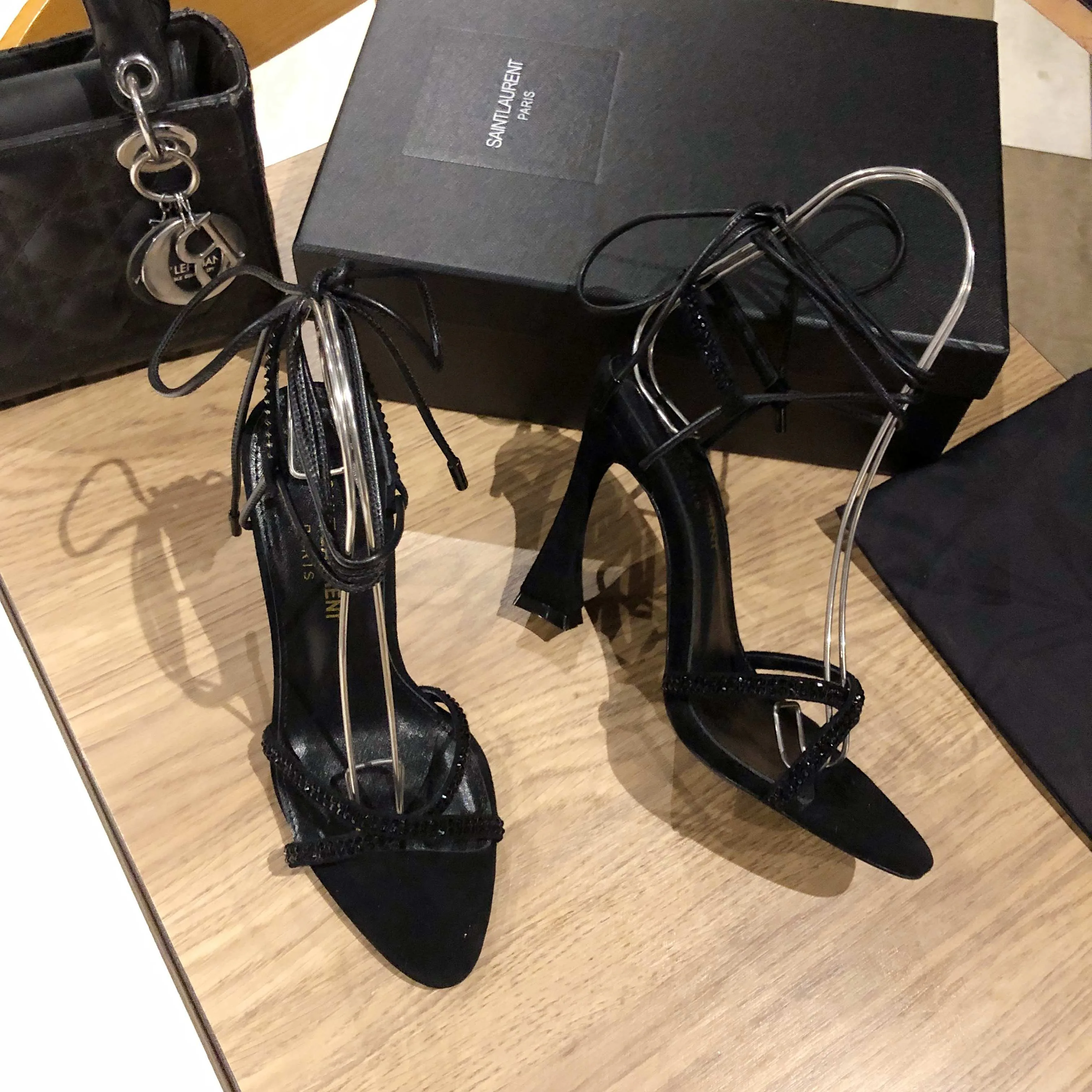 Босоножки Женские Saint Laurent 11220452