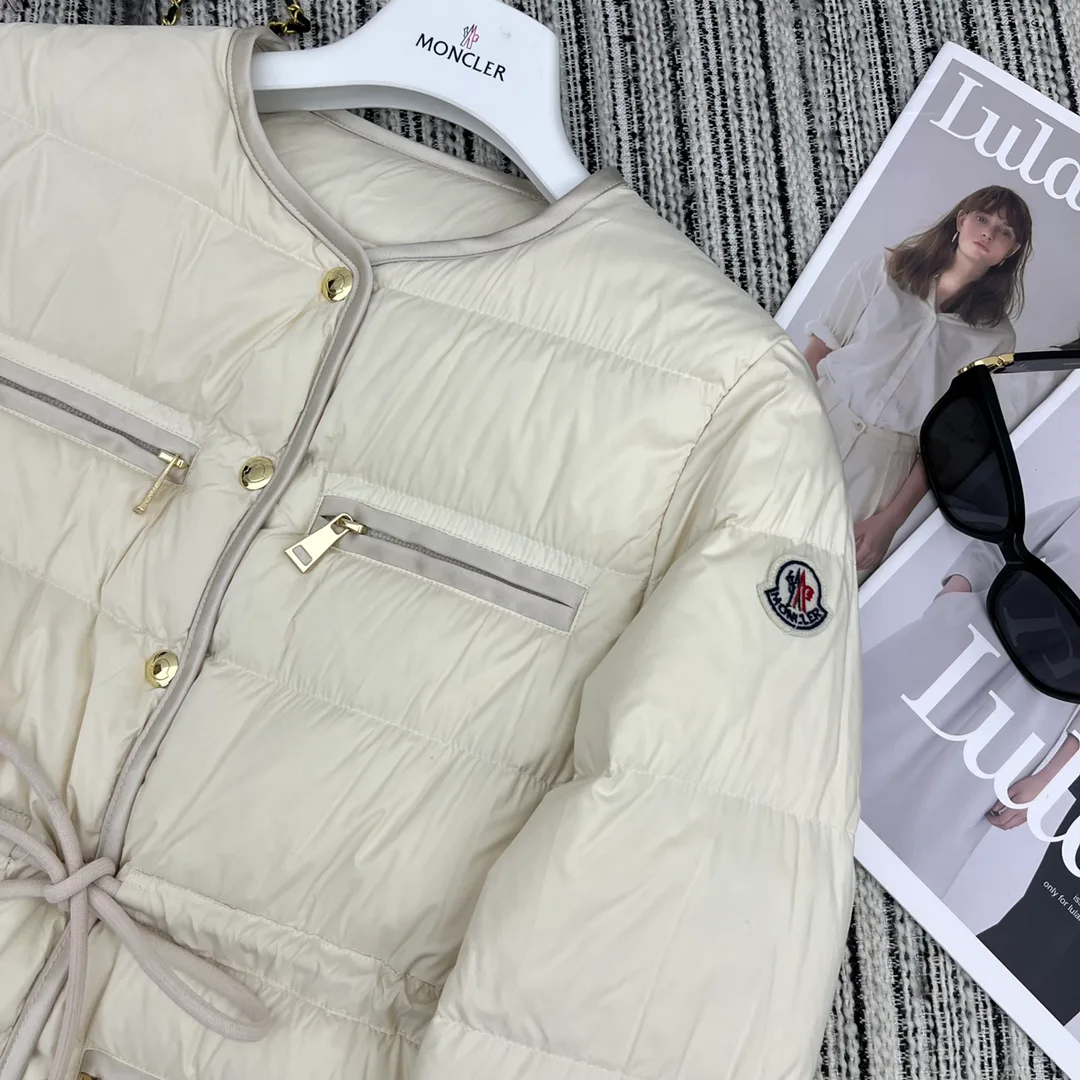 Куртки И Пуховики Женские Moncler 3731