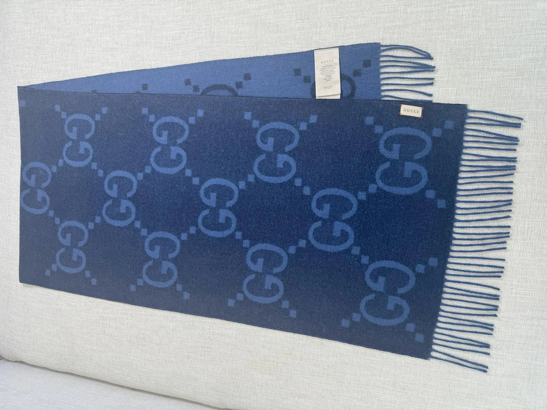 Шарфы Gucci 1858