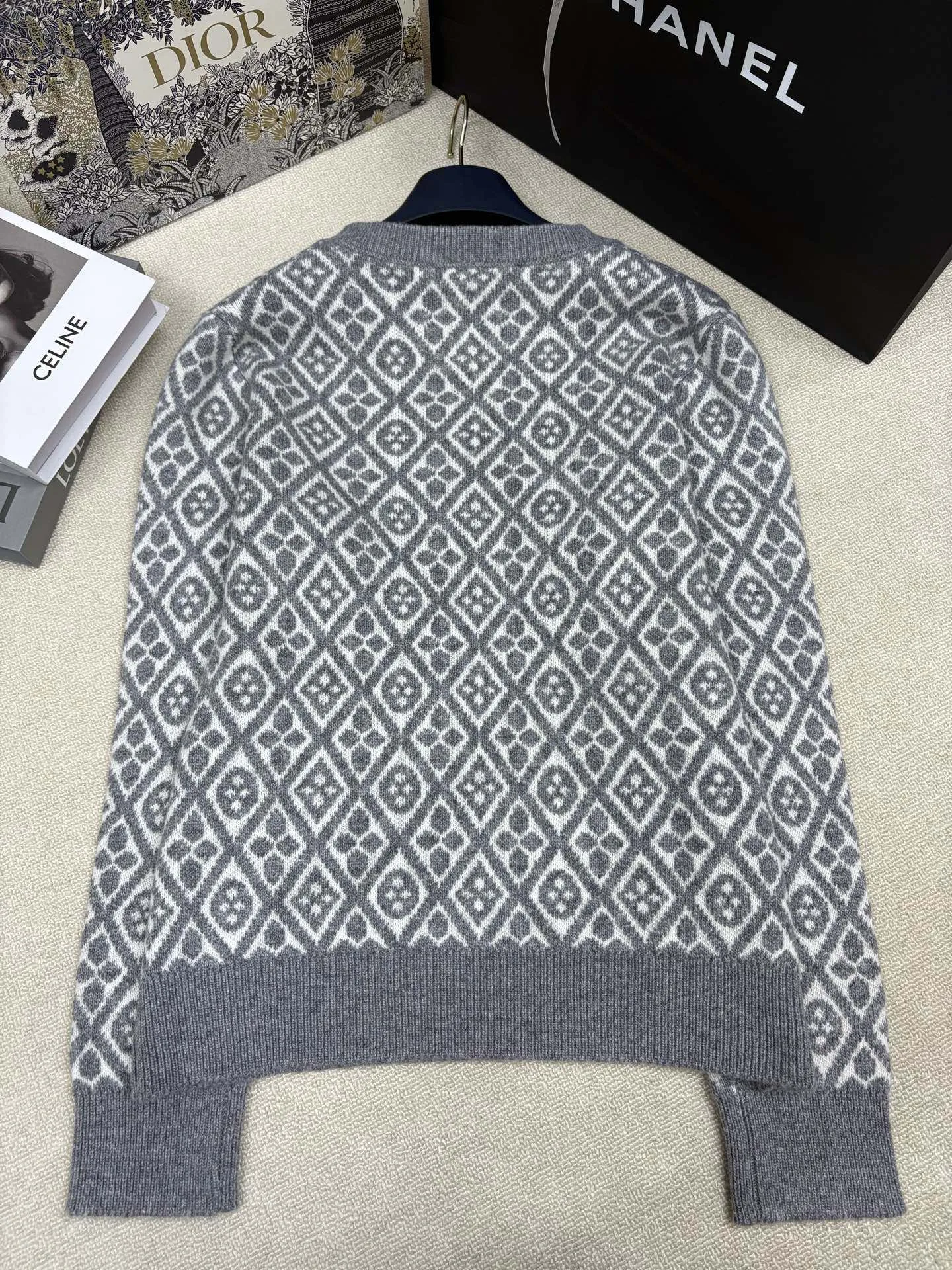 Джемперы И Свитеры Женские Louis Vuitton 17387599
