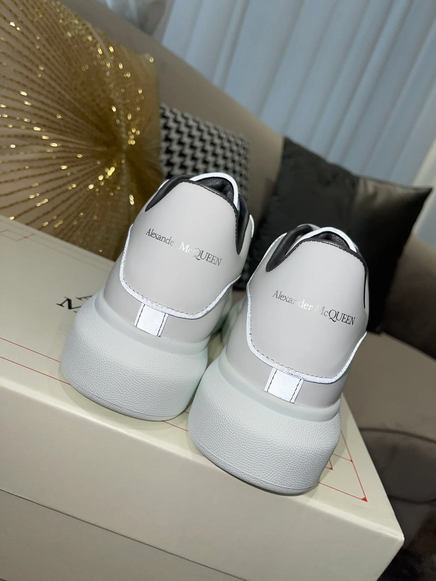 Кеды Женские Alexander Mcqueen 13287242