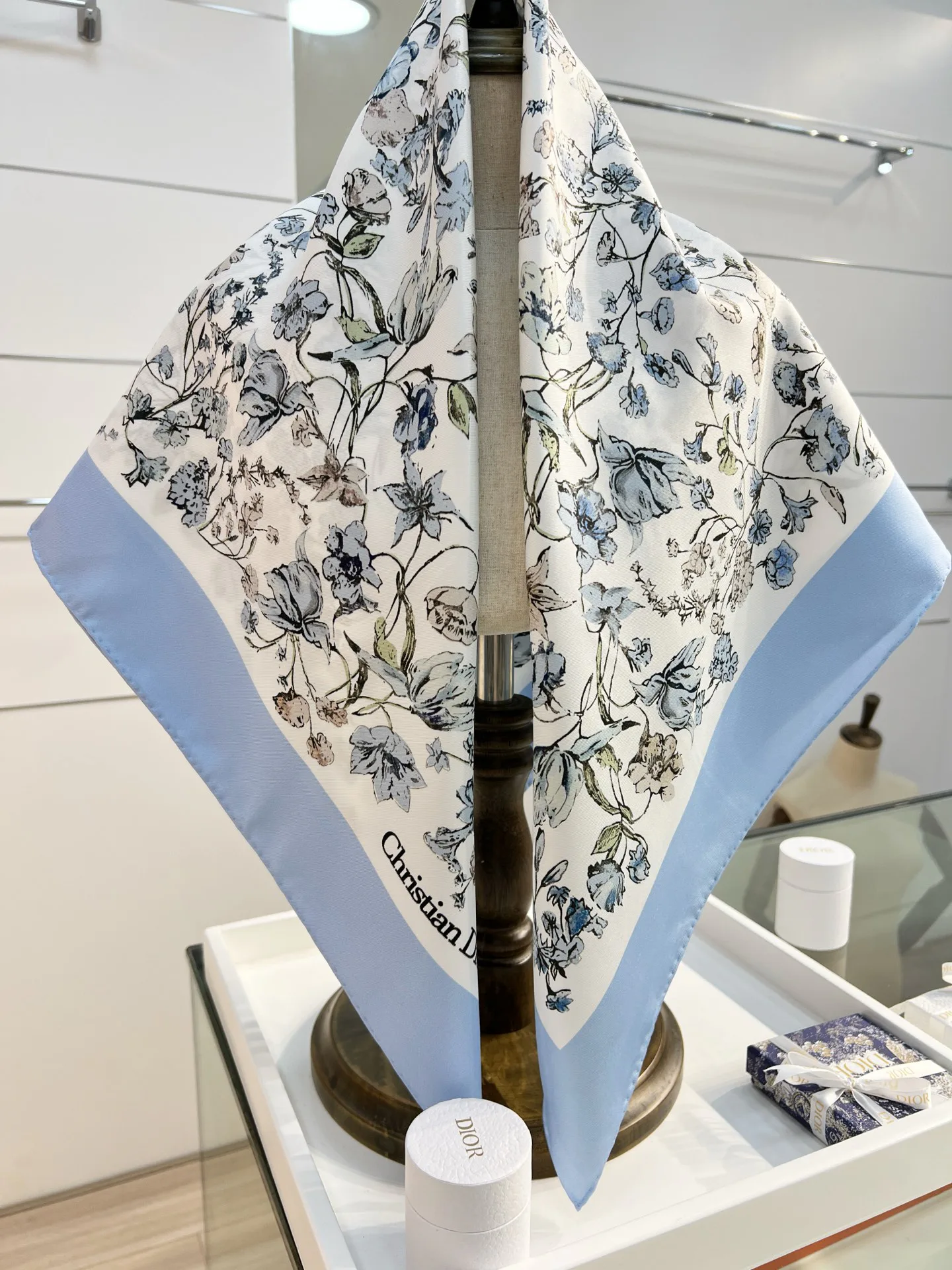 Шарфы Christian Dior 523791