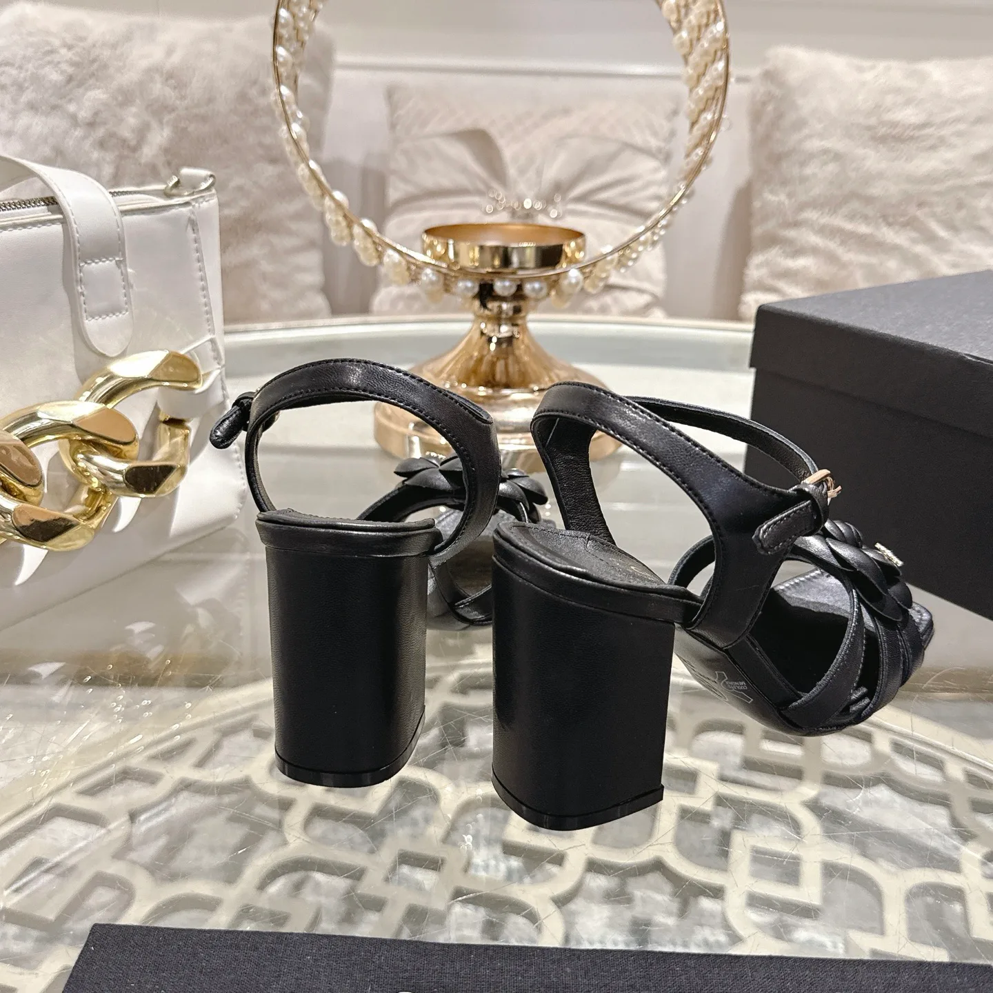 Босоножки Женские Chanel 12714886