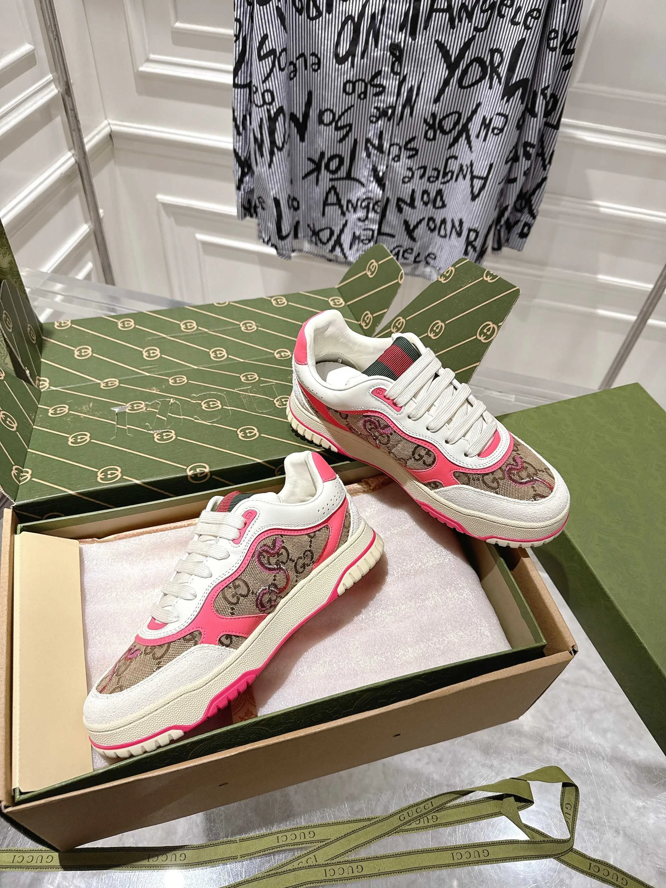 Кроссовки Женские Gucci 34775