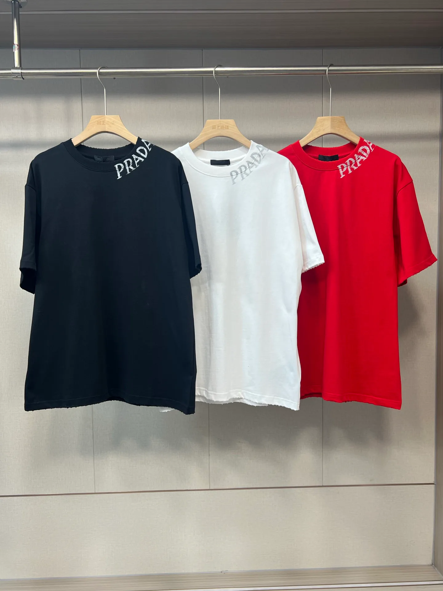 Футболки Женские Prada 5037868