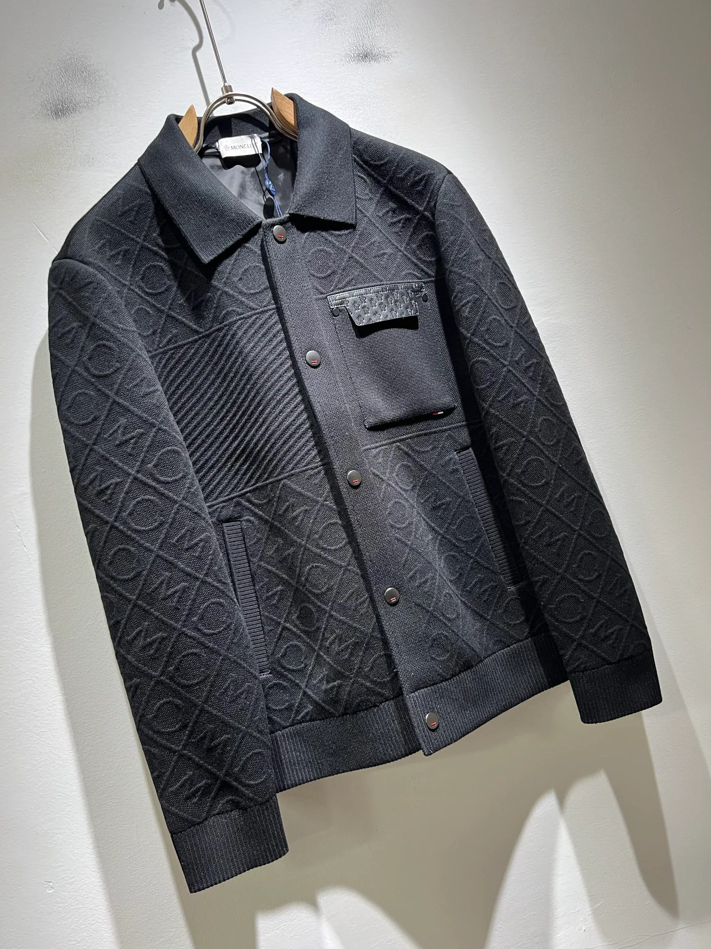 Куртки И Пуховики Мужские Moncler 342786