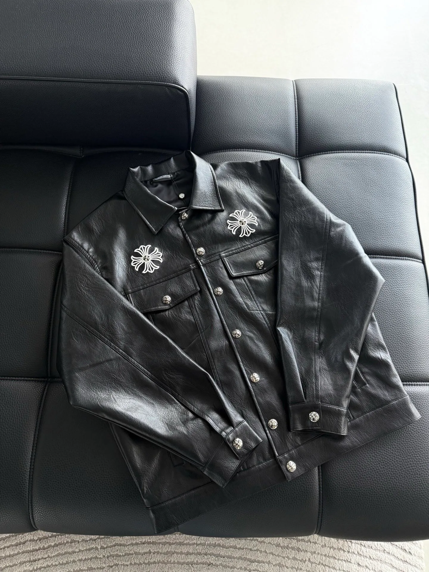 Кожаные Куртки И Дублёнки Женские Chrome Hearts 2238001