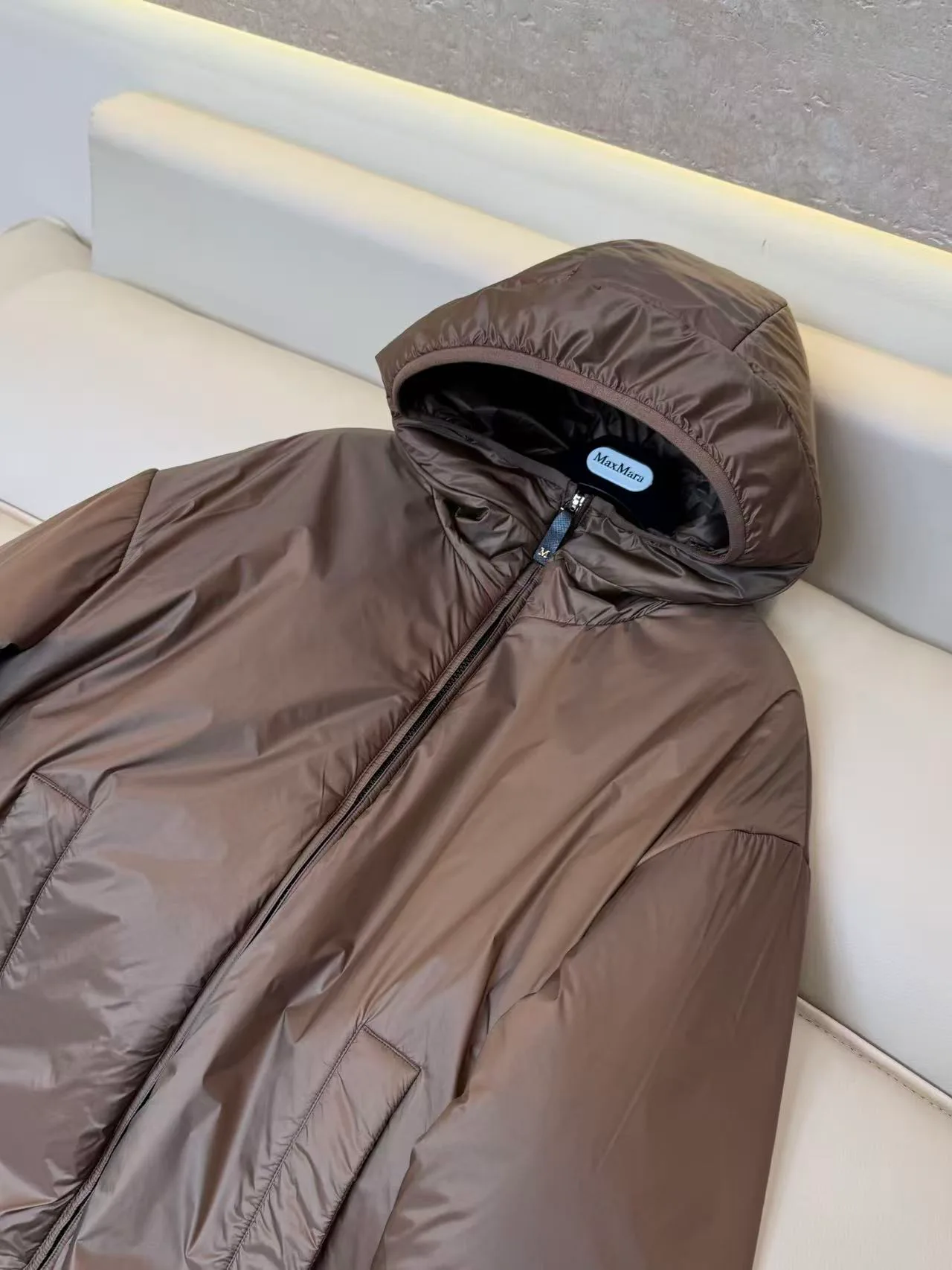 Куртки И Пуховики Женские Max Mara 18978327