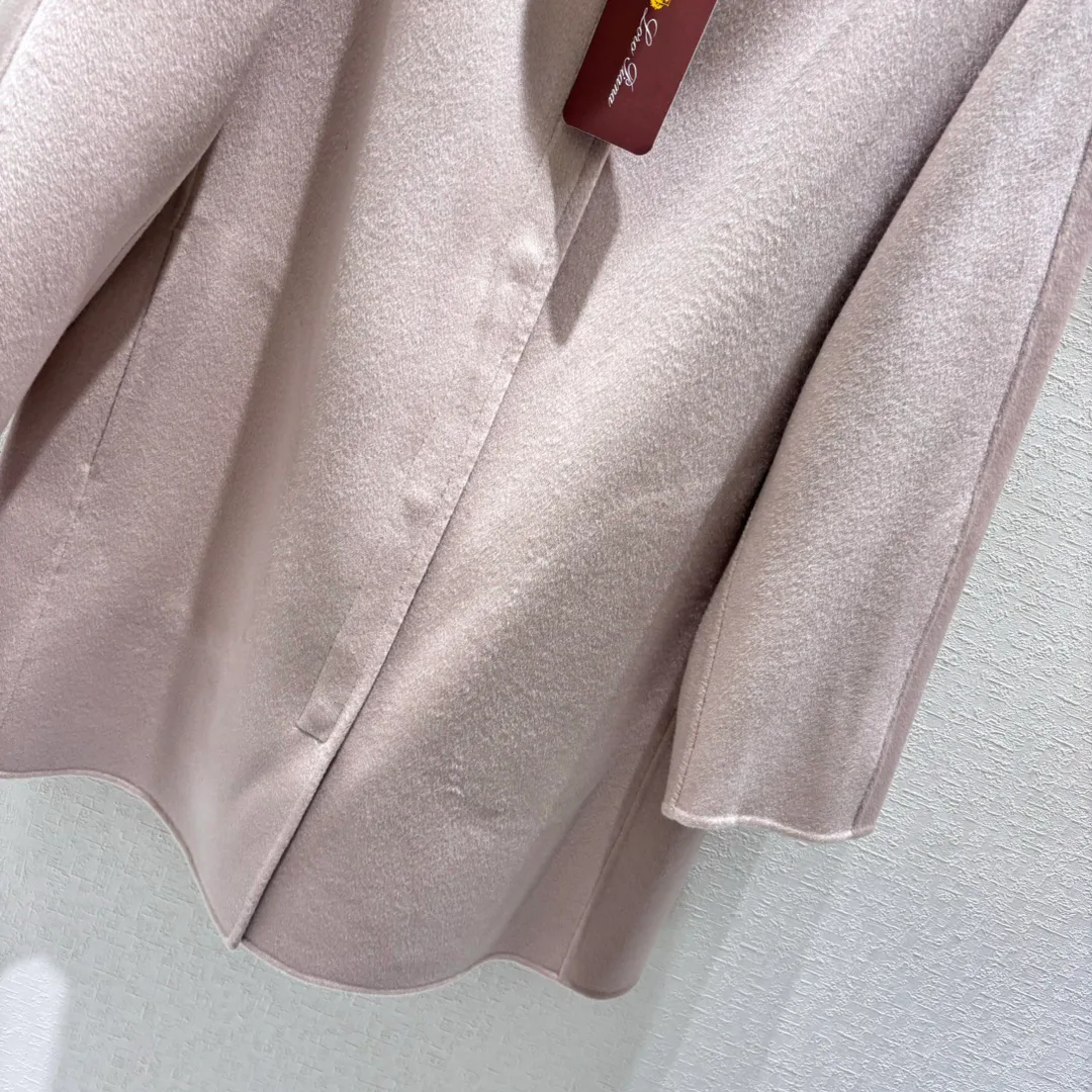 Куртки И Пуховики Женские Loro Piana 797148