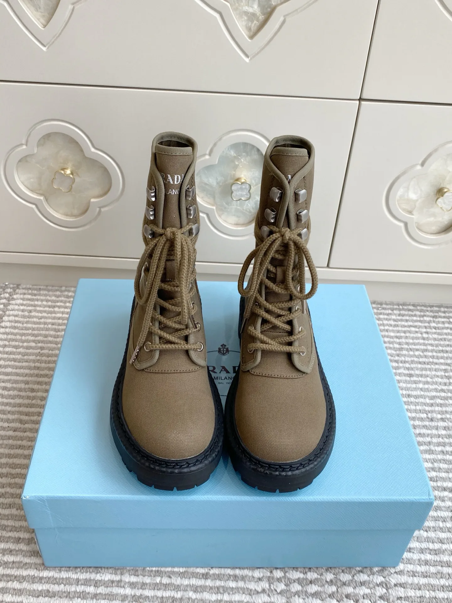 Ботинки Женские Prada 16954180