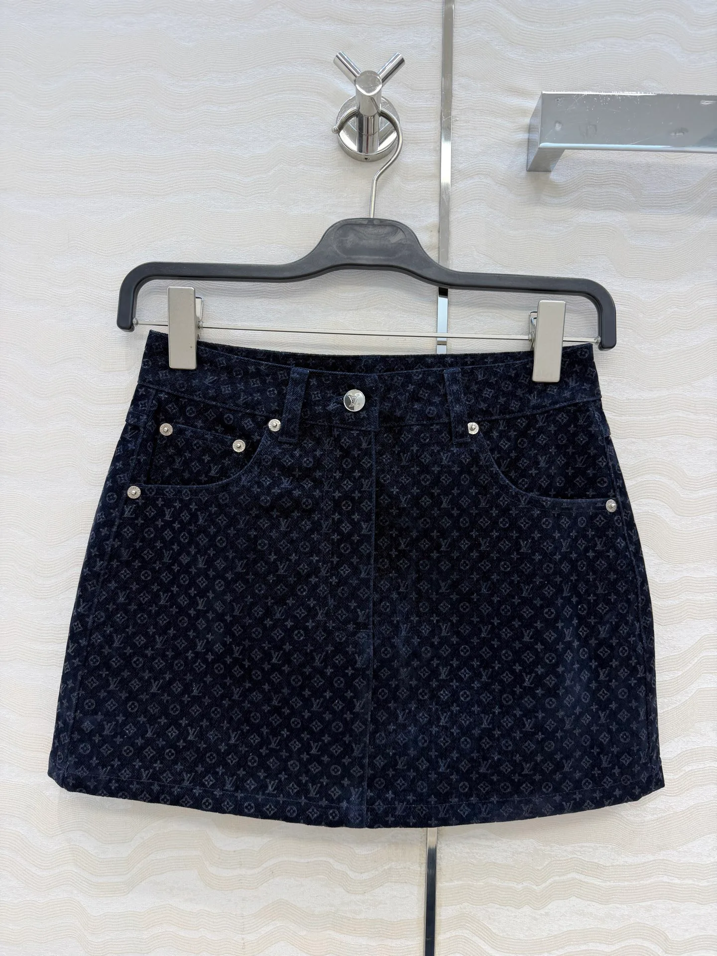Юбки Женские Louis Vuitton 18711573