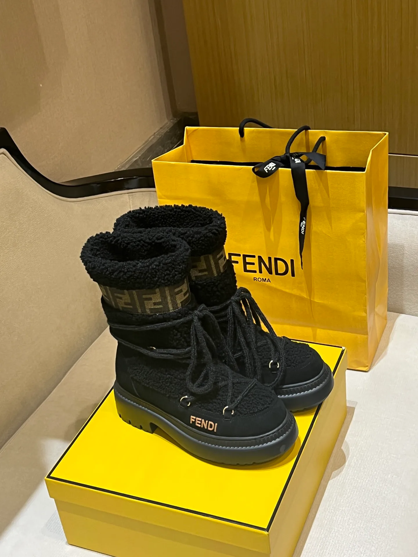 Угги Женские Fendi 1408717