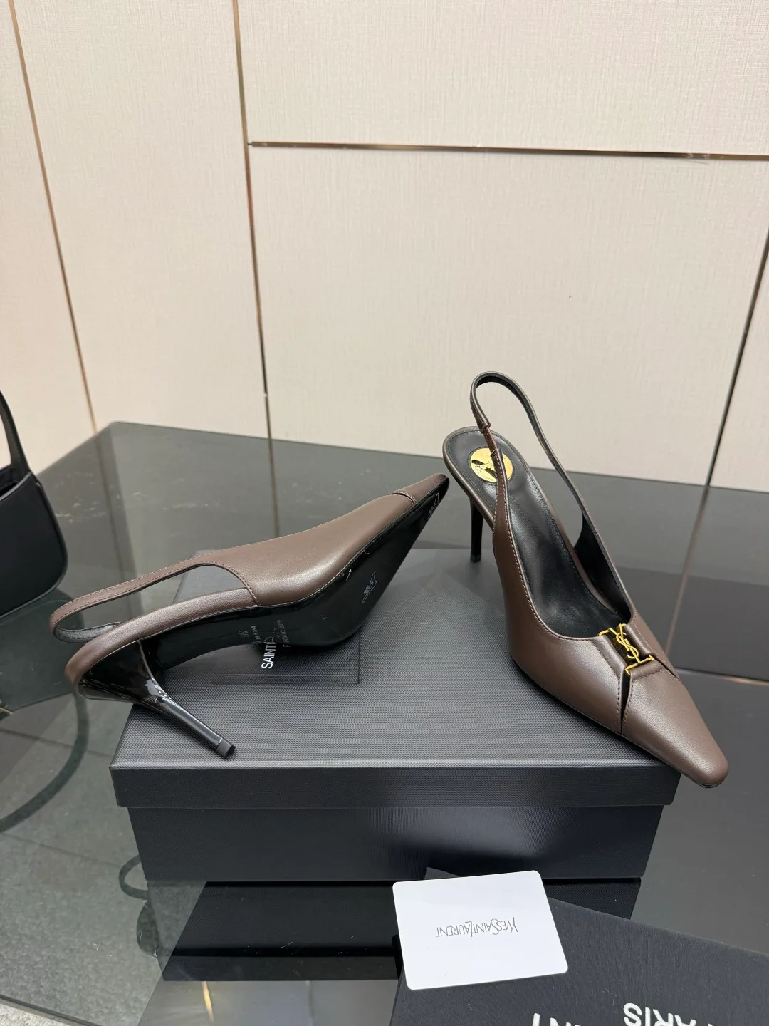 Босоножки Женские Saint Laurent 13164445