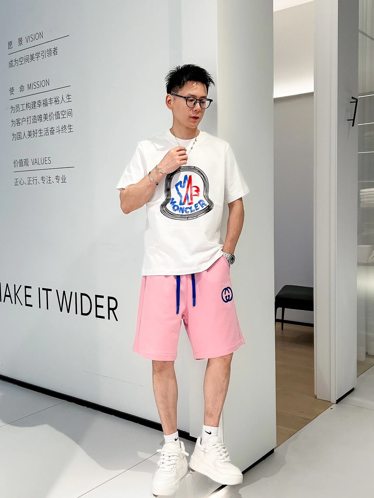 Шорты Мужские Gucci 13479628