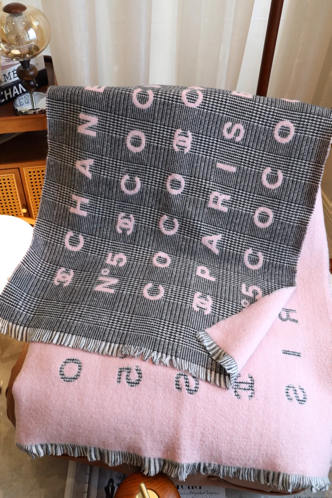 Шарфы Chanel 5396939