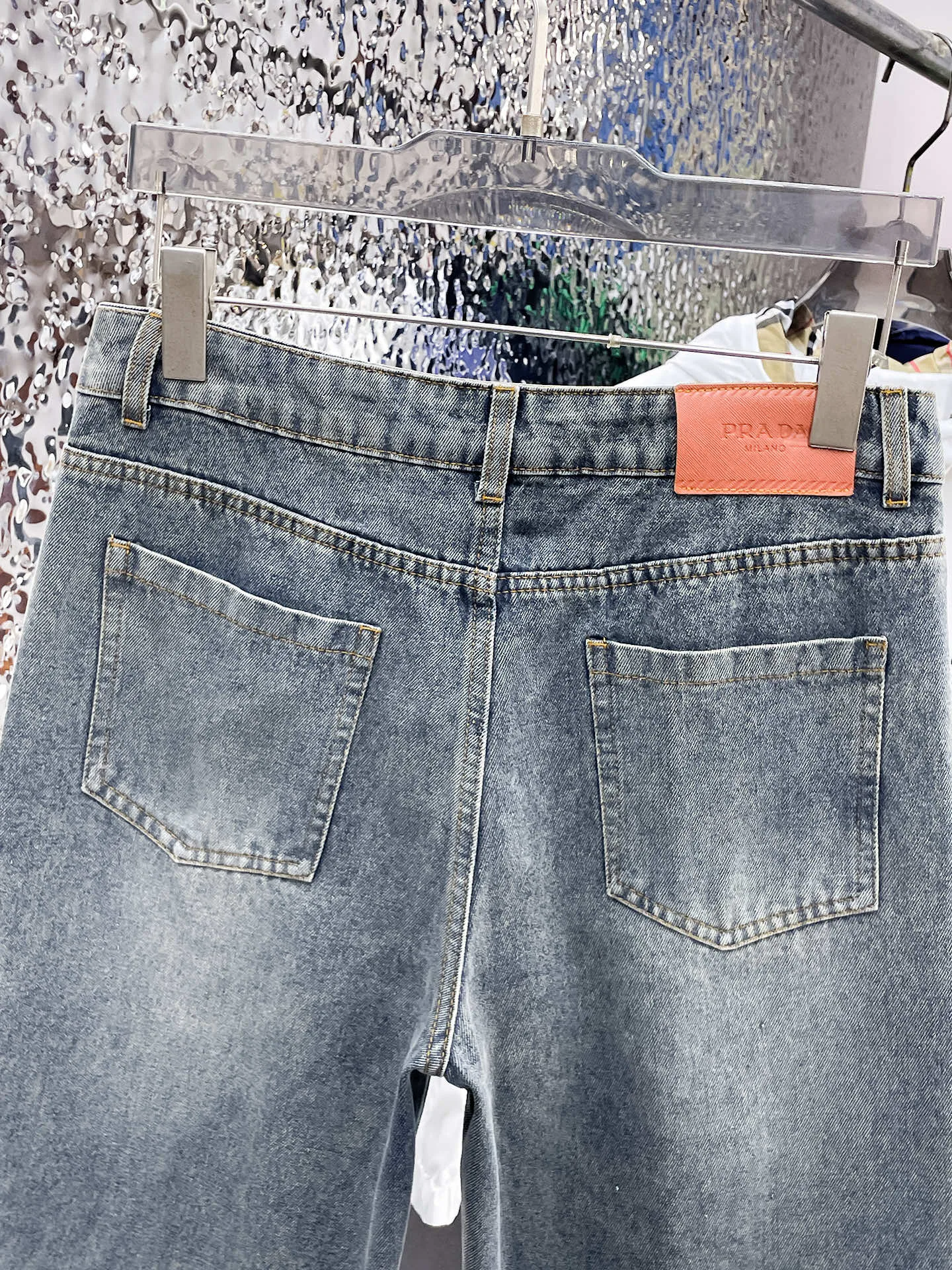 Джинсы Женские Prada 6060175