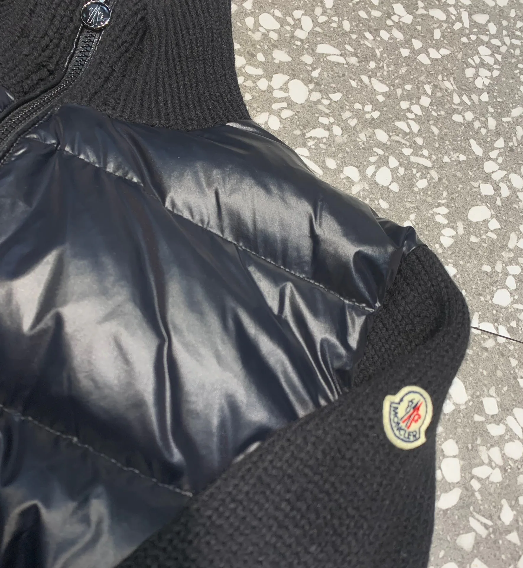 Куртки И Пуховики Женские Moncler 18129922
