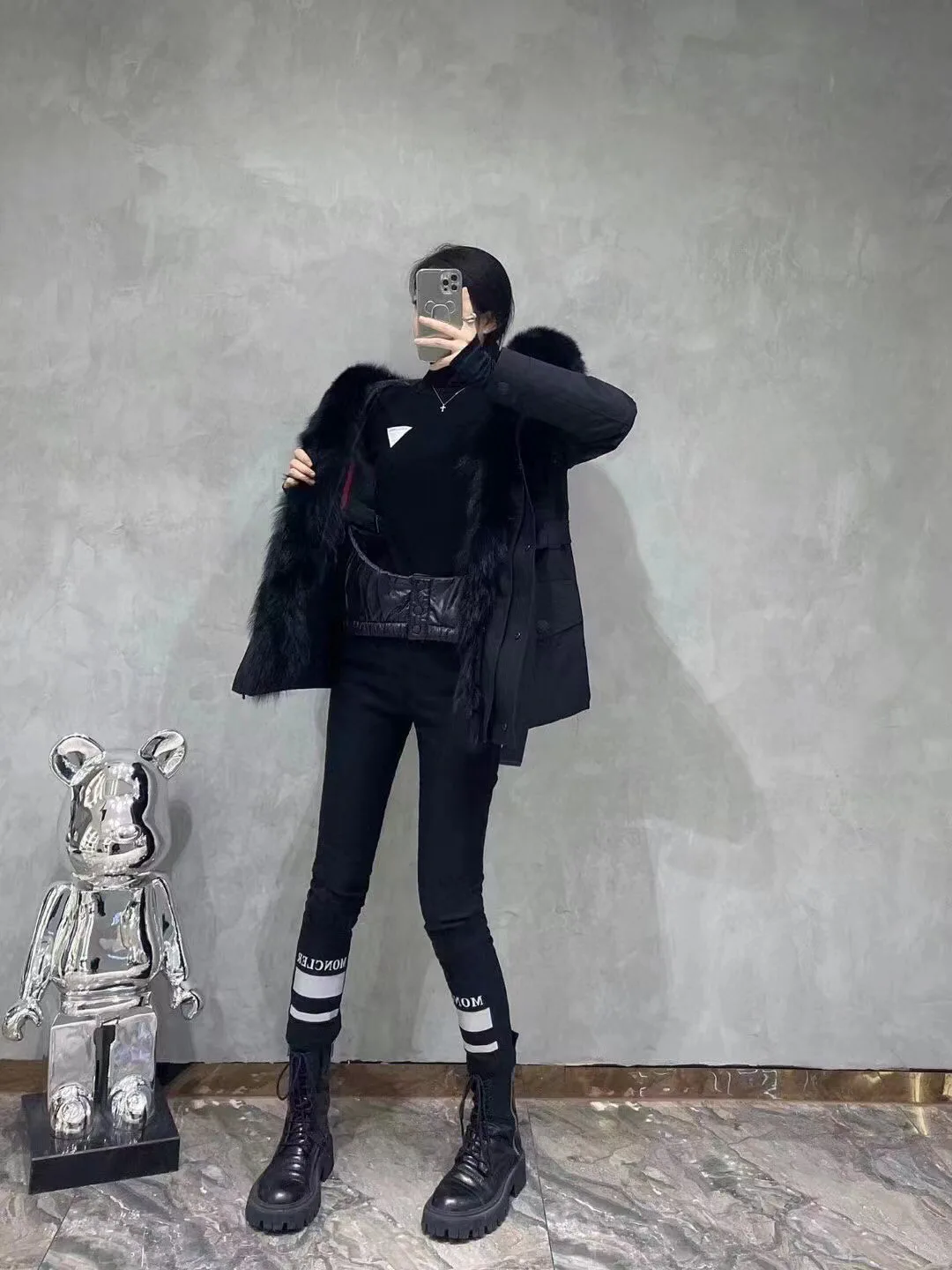 Куртки И Пуховики Женские Moncler 18710215