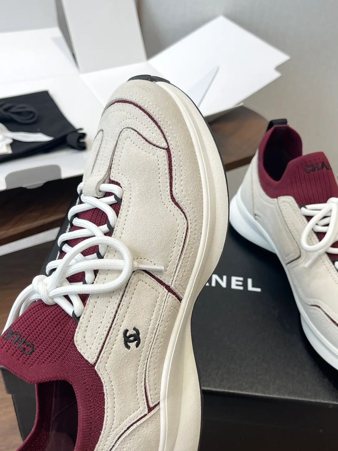 Кроссовки Женские Chanel 17364708
