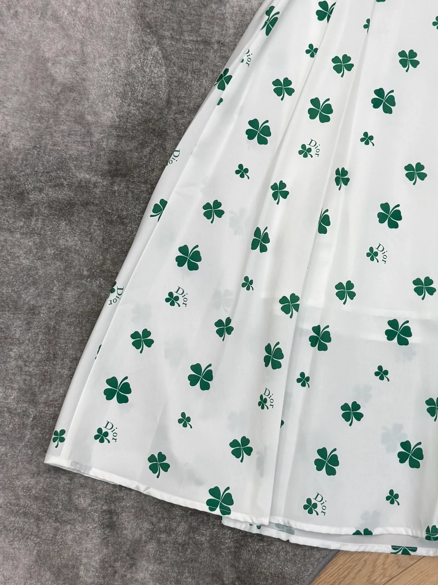 Платья Женские Christian Dior 12945638