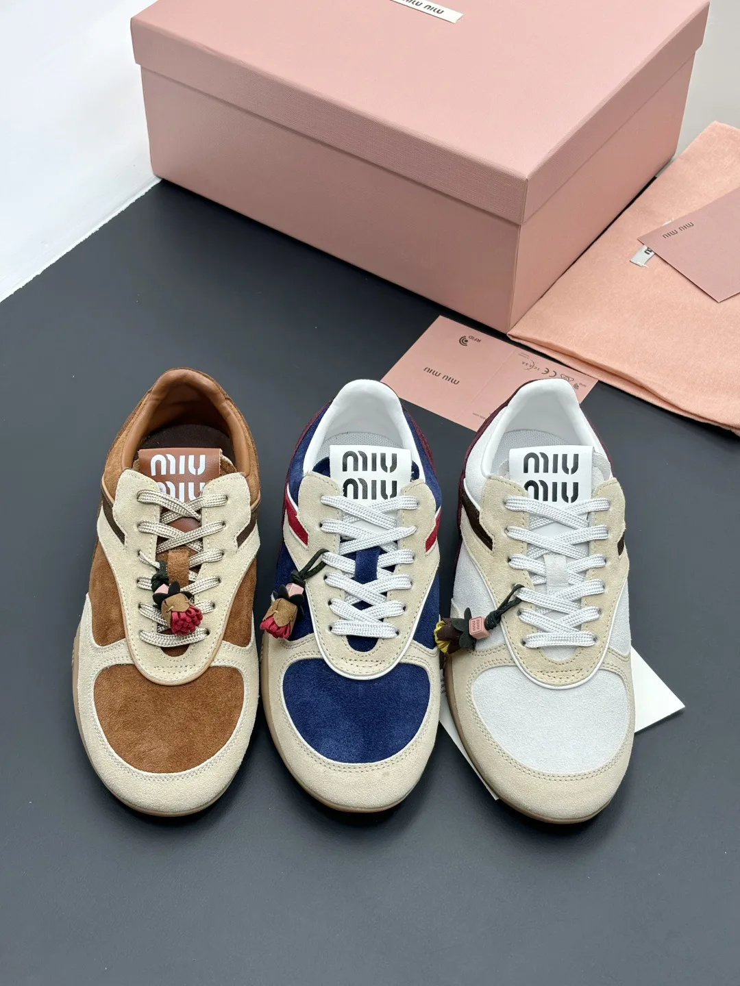 Кроссовки Женские Miu Miu 18006257