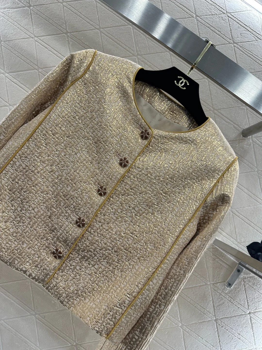 Куртки И Пуховики Женские Chanel 2244955