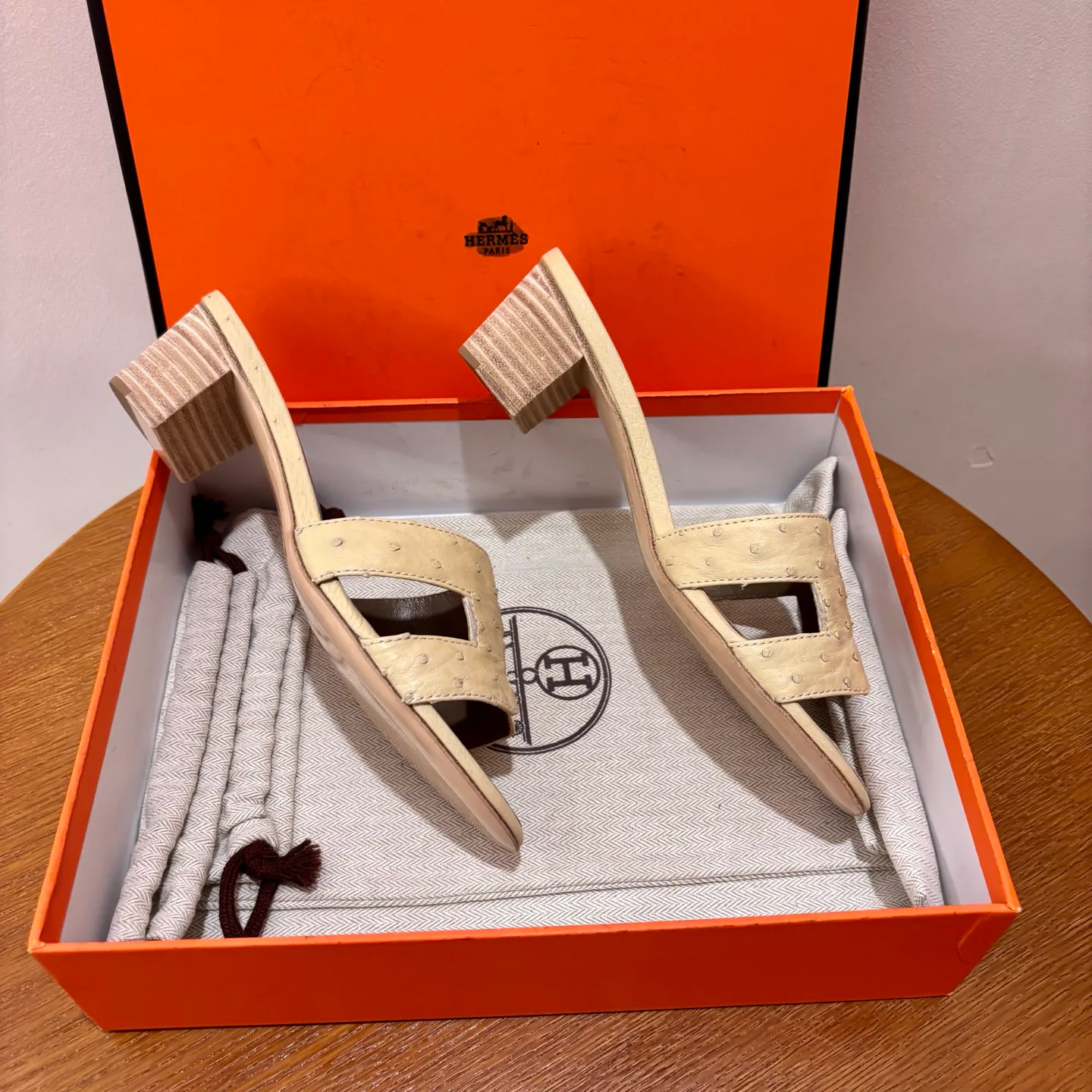Сандалии Женские Hermes 11408654