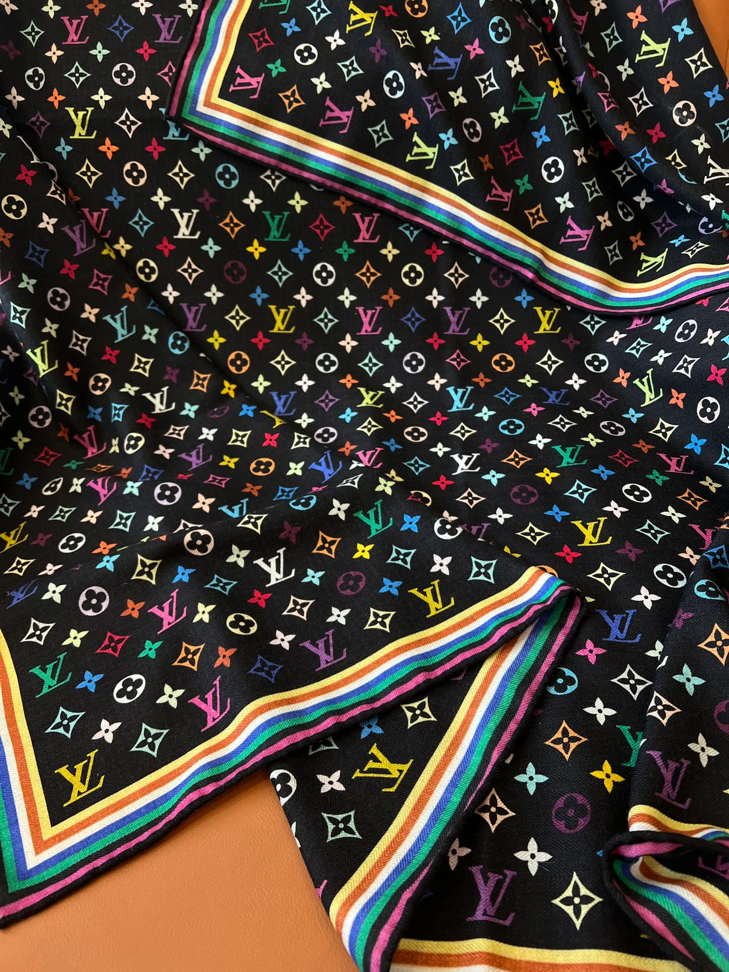 Платки Louis Vuitton 11631758