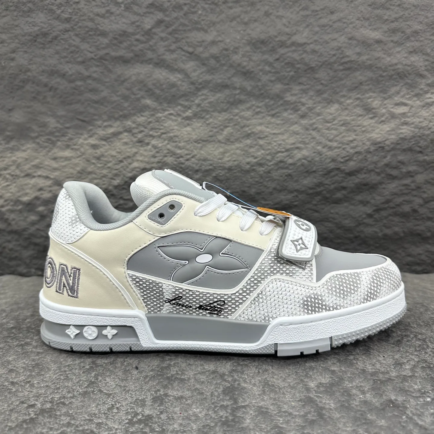 Кроссовки Мужские Louis Vuitton 9916702