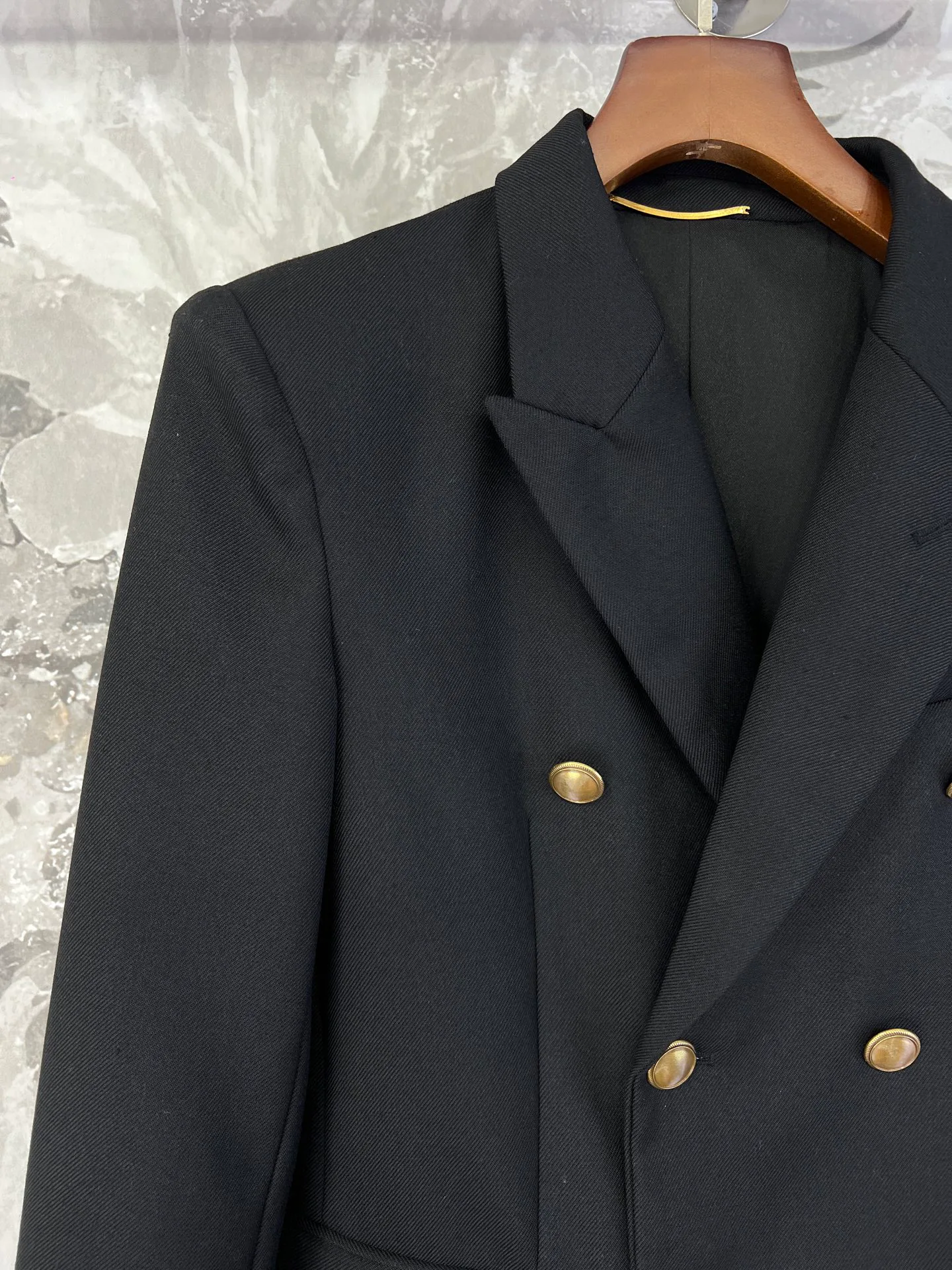 Куртки И Пуховики Женские Saint Laurent 97701