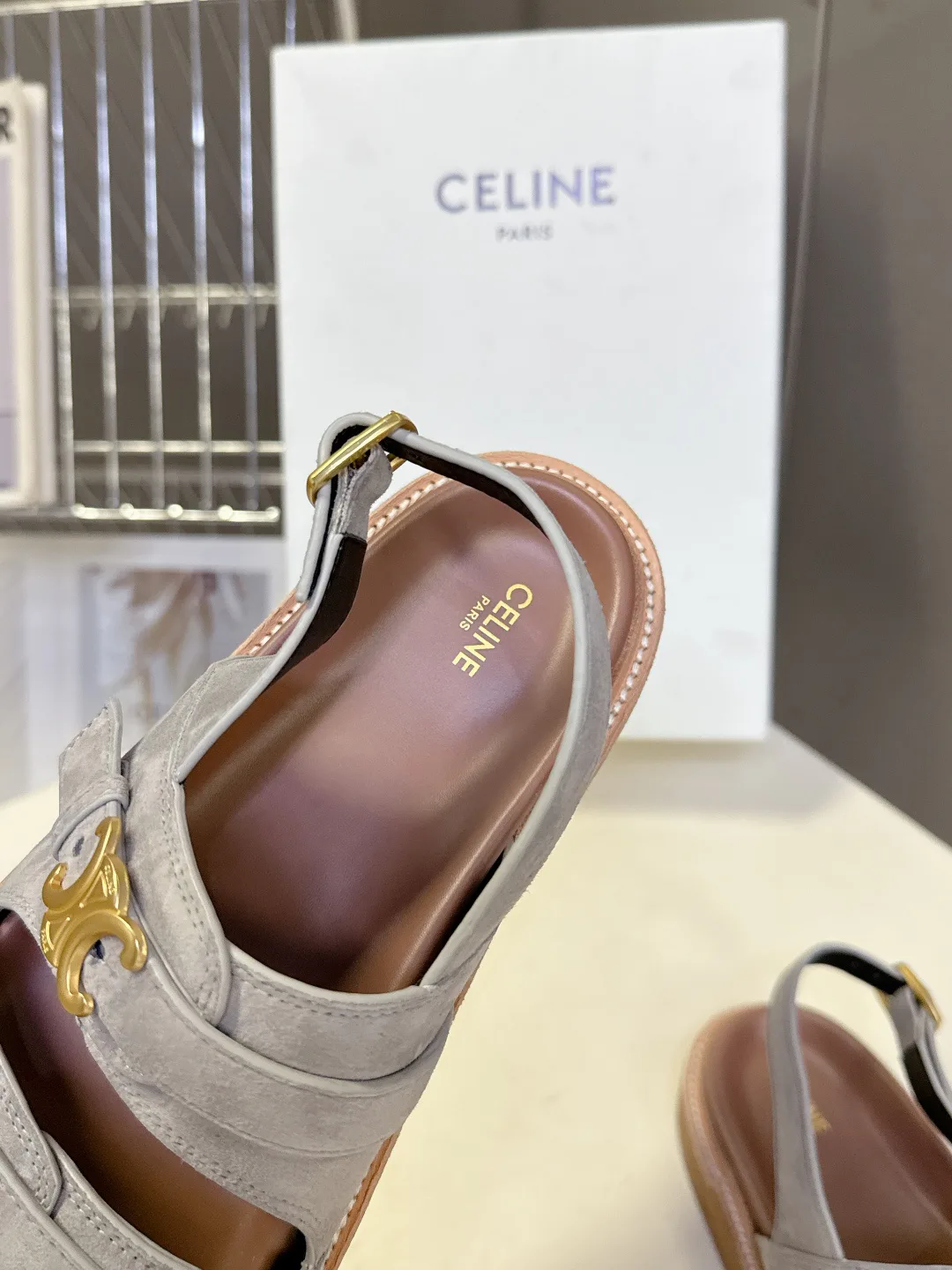 Сандалии Женские Celine 13581747