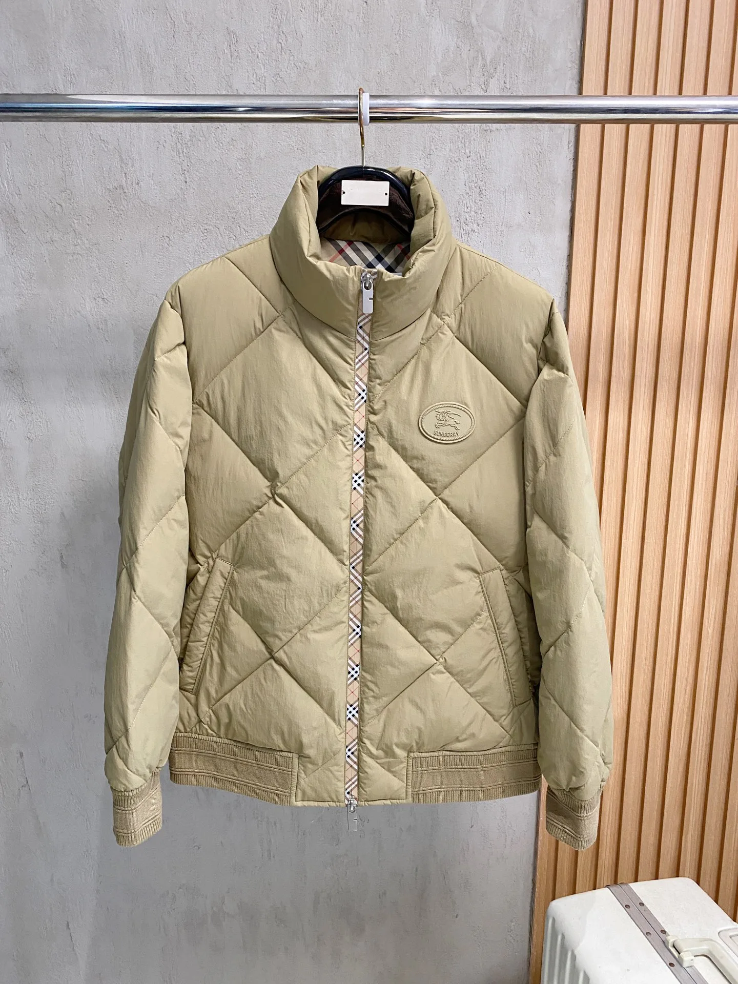 Куртки И Пуховики Мужские Burberry 4937569