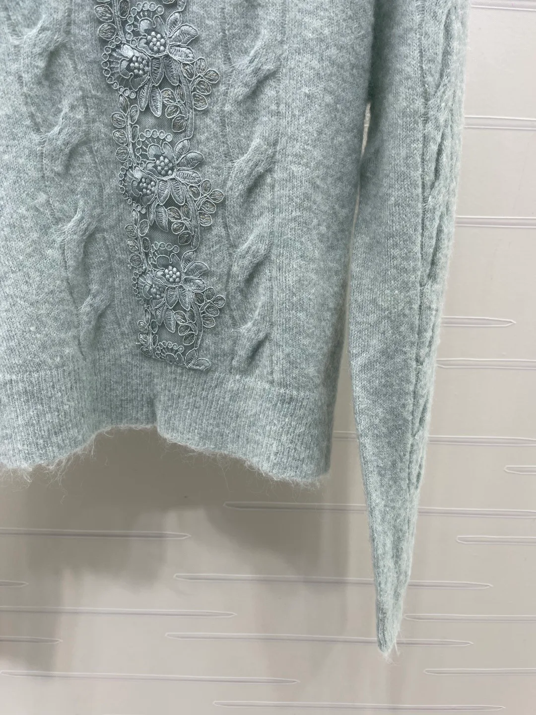 Джемперы И Свитеры Женские Chanel 17941114