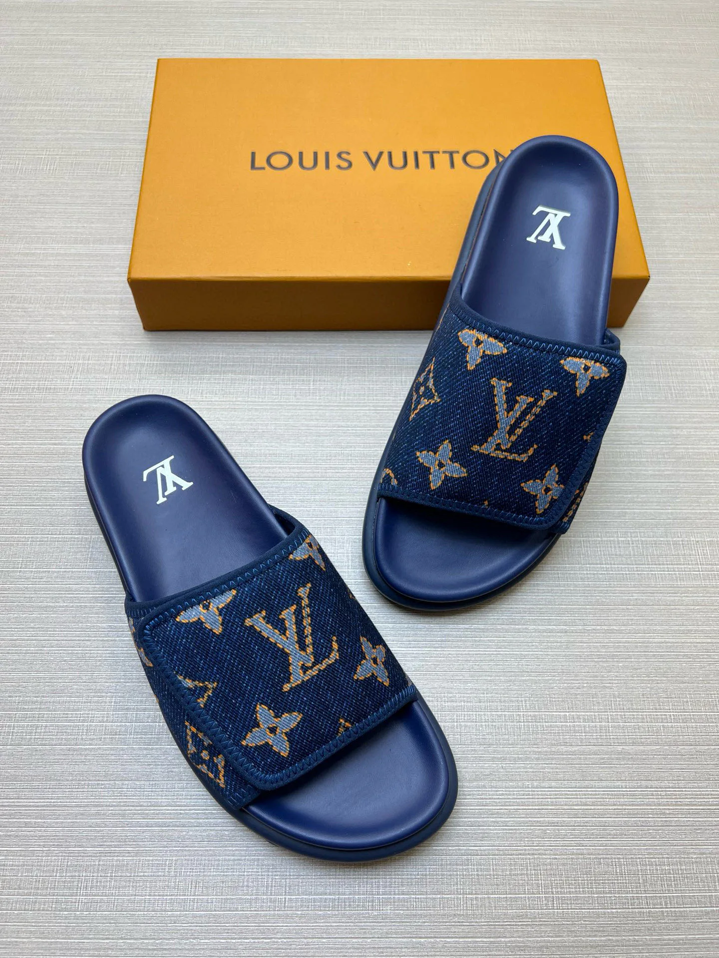 Шлепанцы Мужские Louis Vuitton 1789275