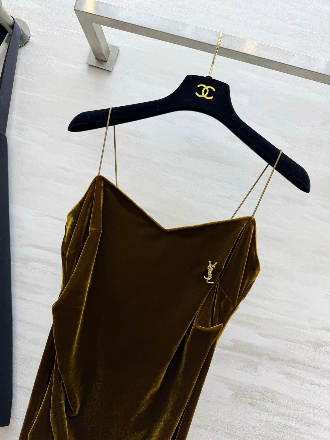 Платья Женские Saint Laurent 19238820