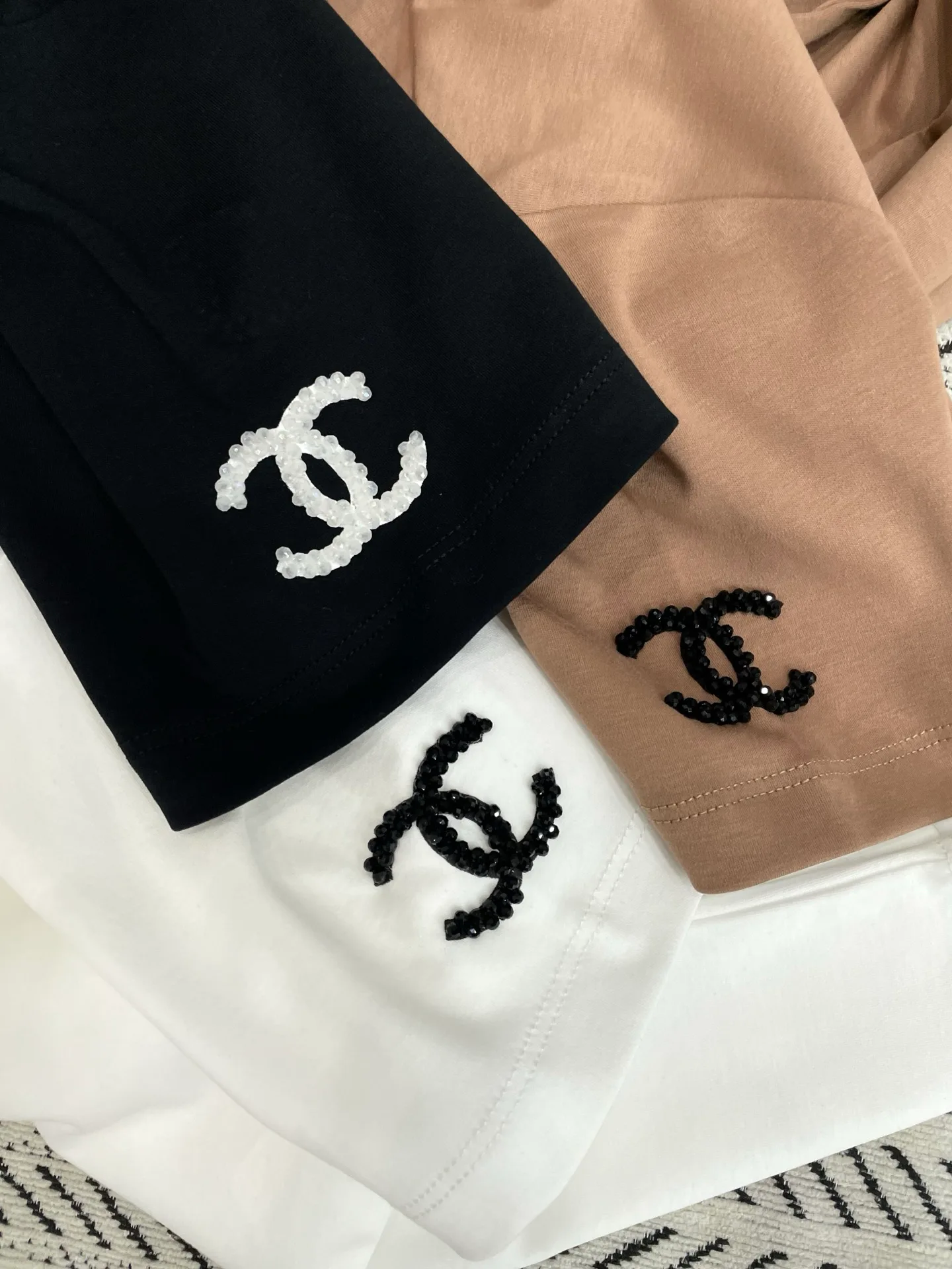 Футболки Женские Chanel 12351224