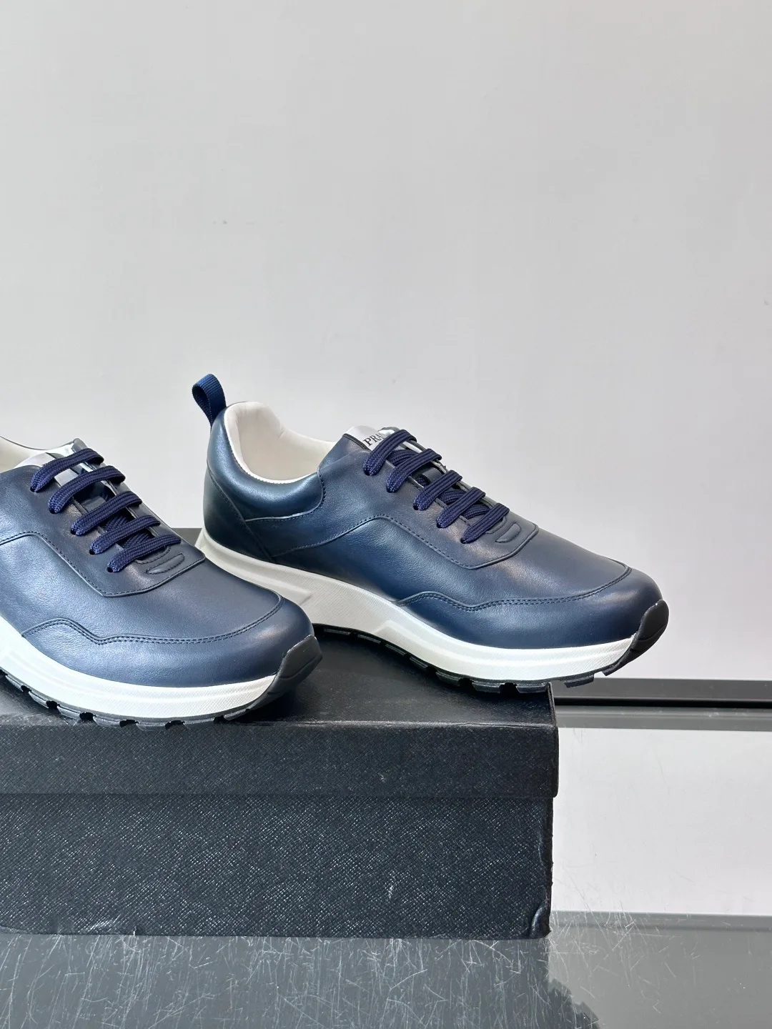 Кроссовки Мужские Prada 17349448